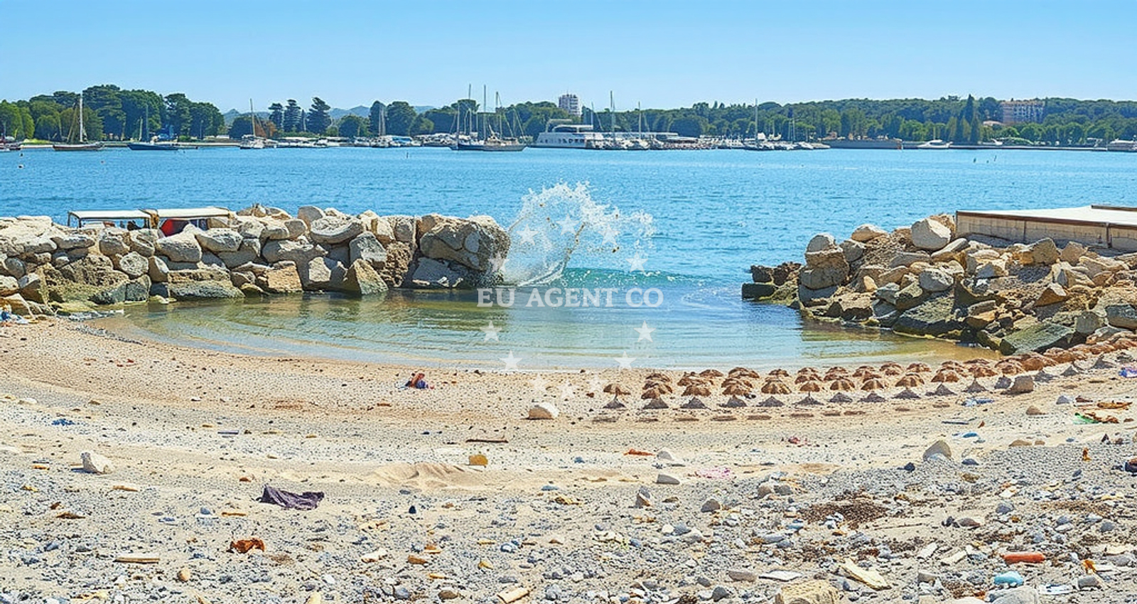 Additional view of Polidor beach in 15 Coki ulica, Funtana