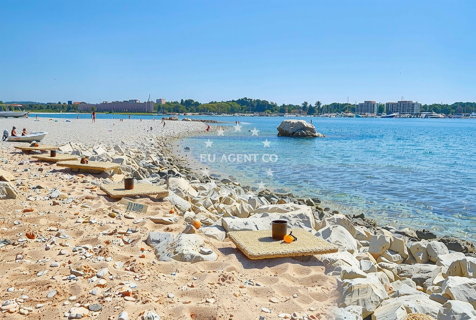 Additional view of Polidor beach in 15 Coki ulica, Funtana