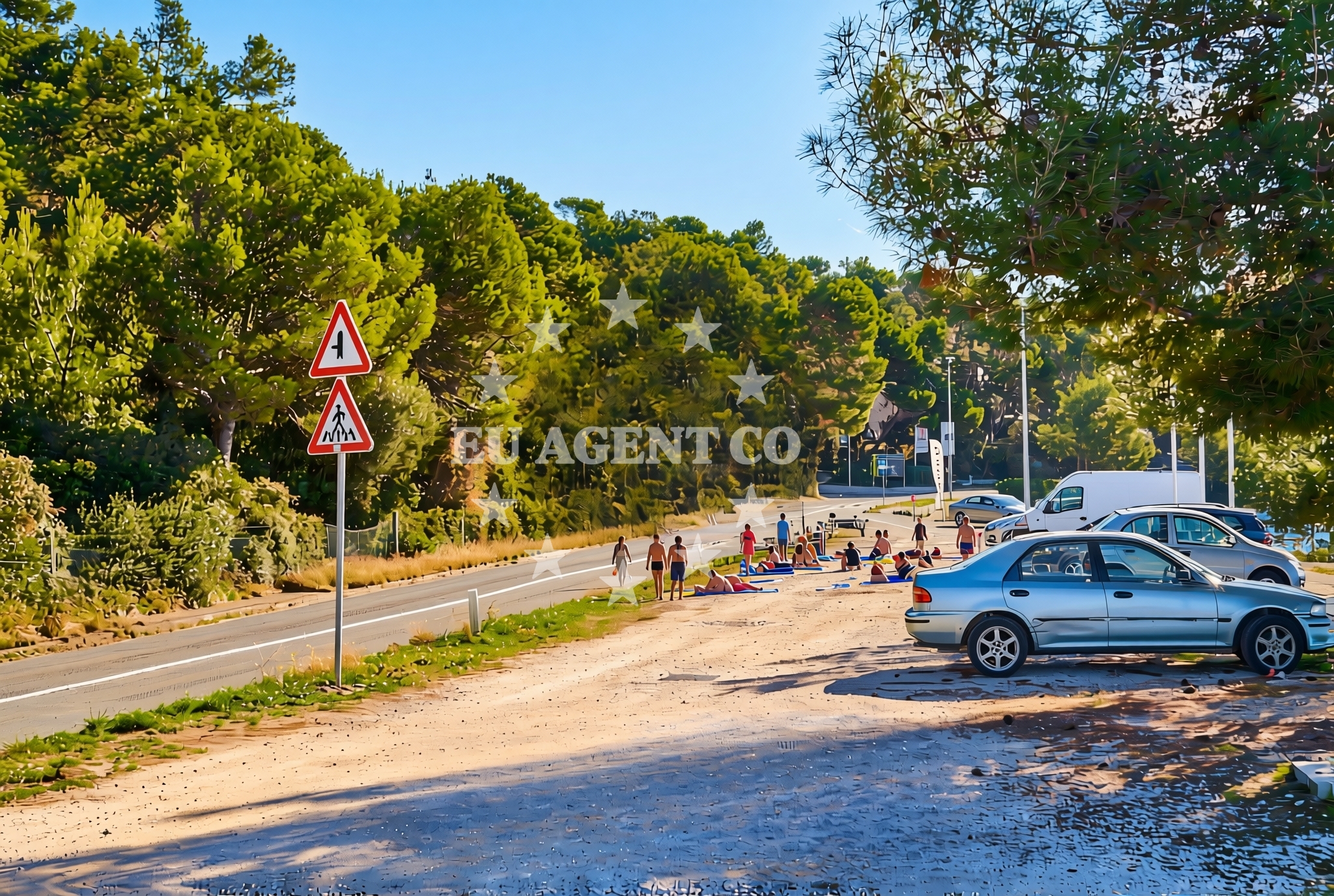 Beach facilities and surroundings at Poljana jug, Mali Lošinj (Lošinj) Beach in Poljana jug