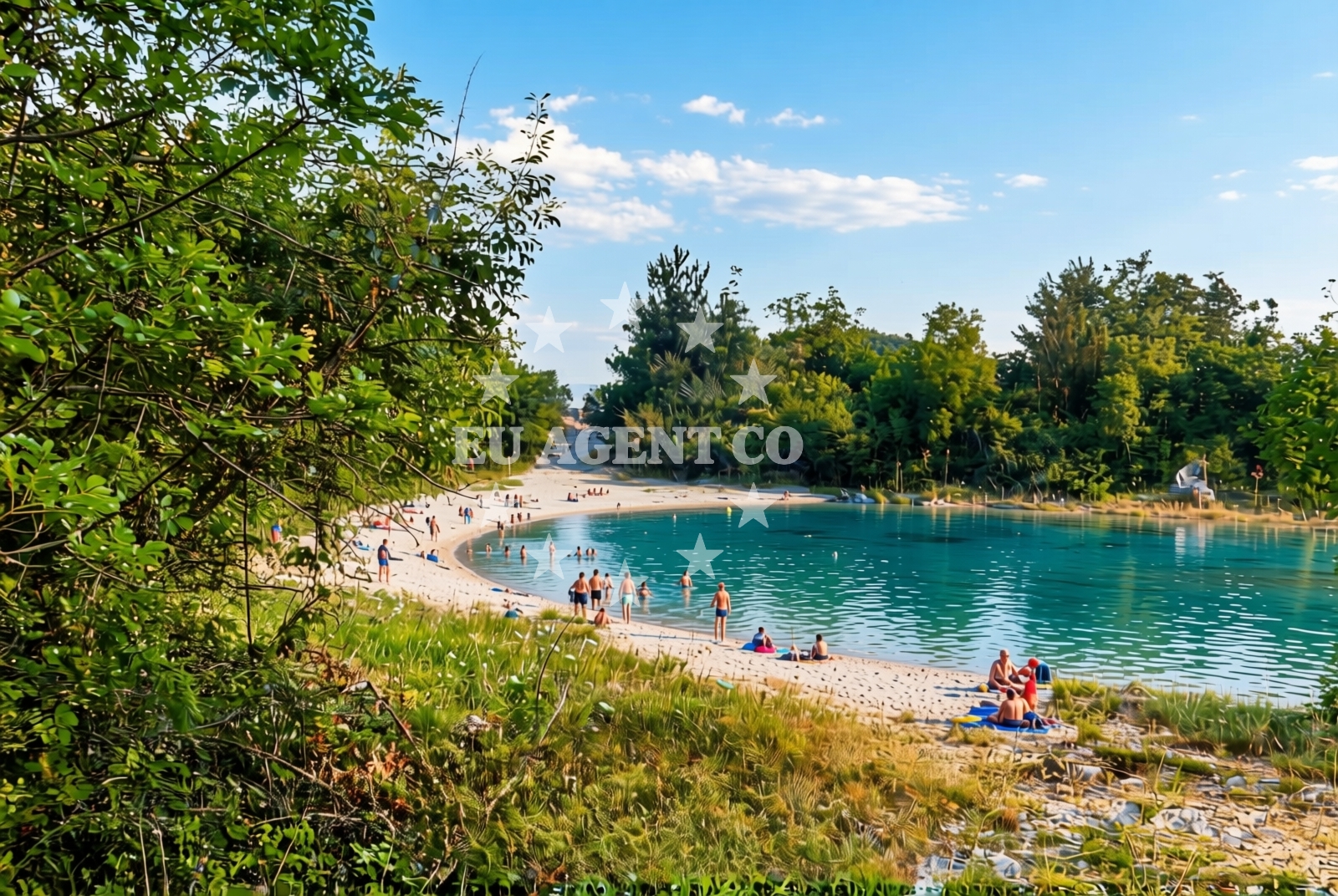 Shoreline and swimming area at Polje (Dobrinj) (Krk): beaches and coves (4) in Polje (Dobrinj) (Krk)