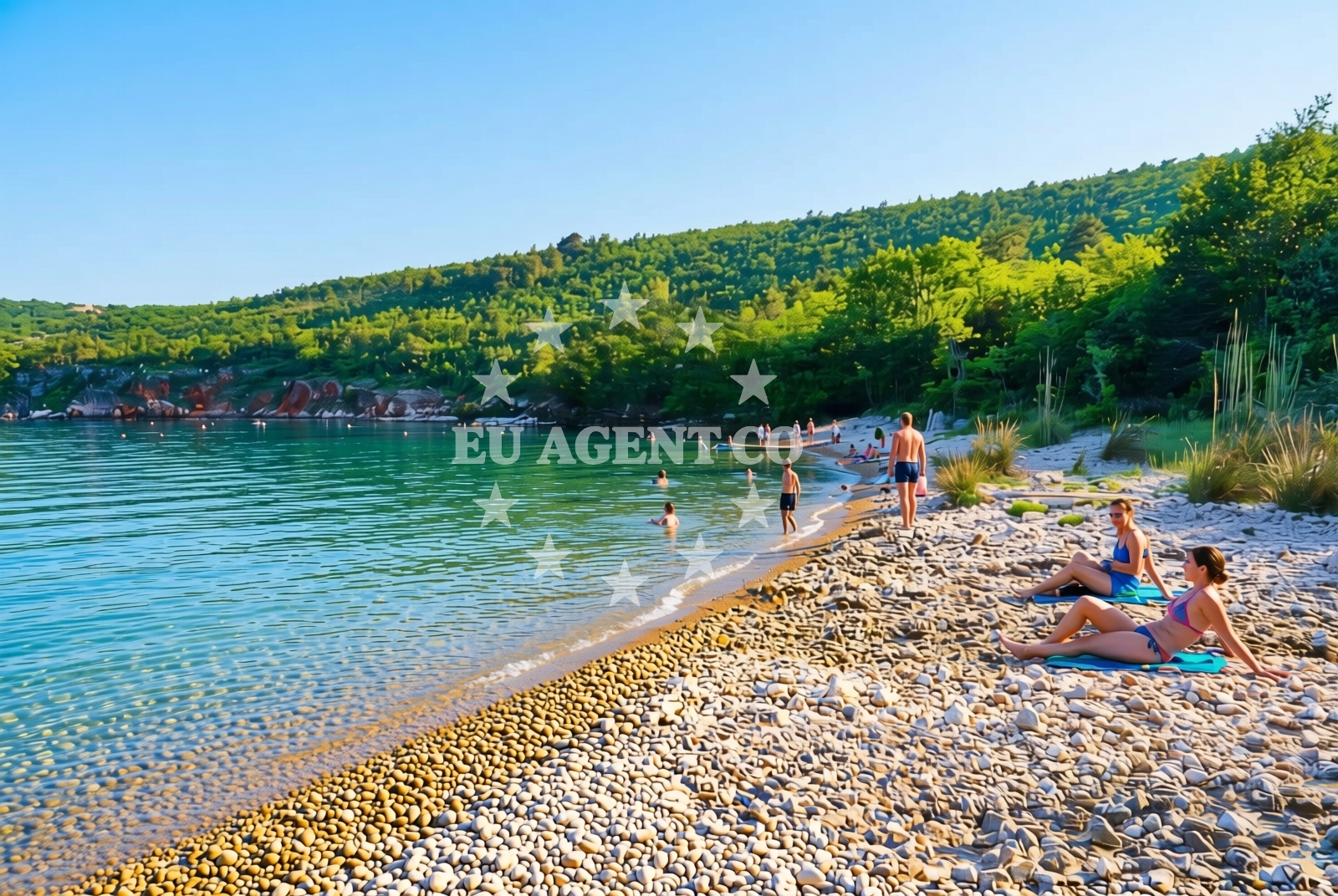Beach facilities and surroundings at Polje (Dobrinj) (Krk): beaches and coves (4) in Polje (Dobrinj) (Krk)