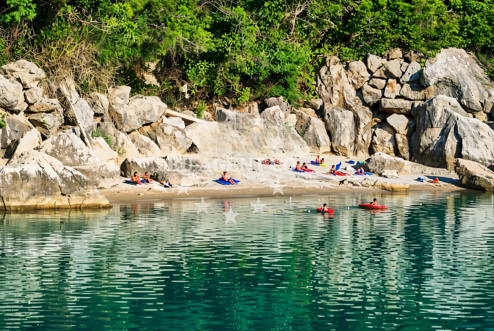 Additional view of Polje (Dobrinj) (Krk): beaches and coves (4) in Polje (Dobrinj) (Krk)