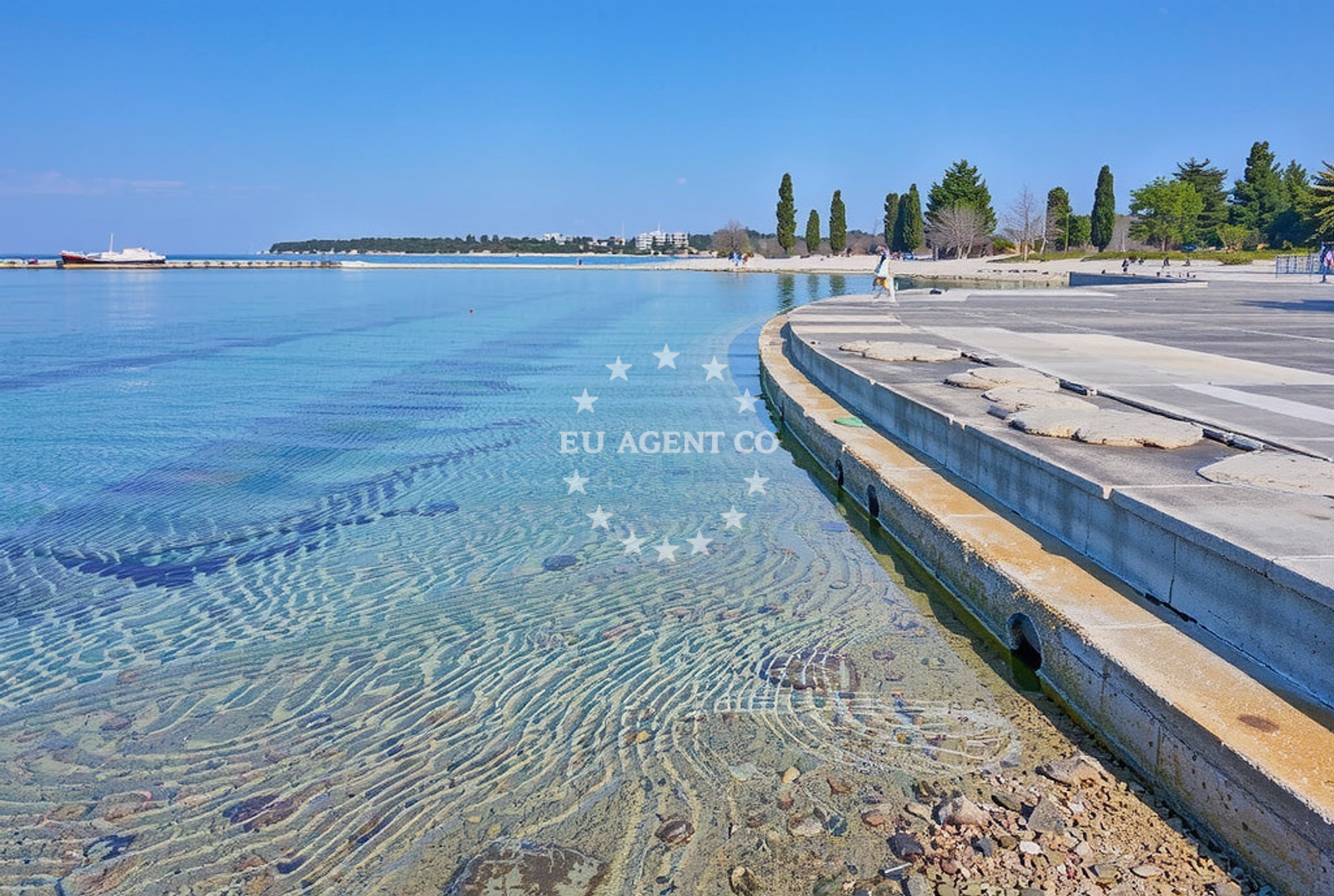 Additional view of Polynesia beach in Umaska 2/A, Umag