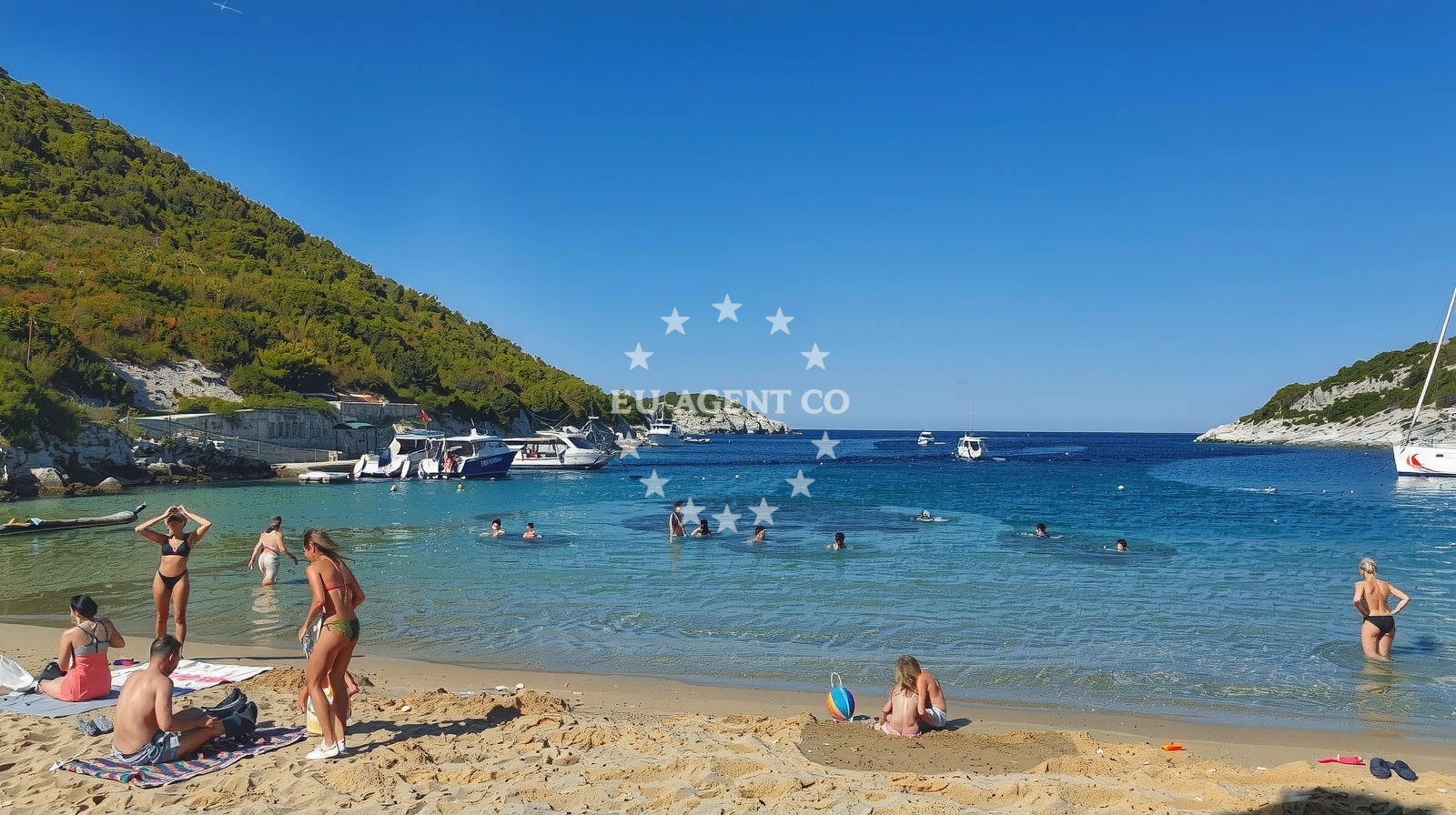 Beach facilities and surroundings at Porat beach in 21 Obala Pape Aleksandra III., Komiža