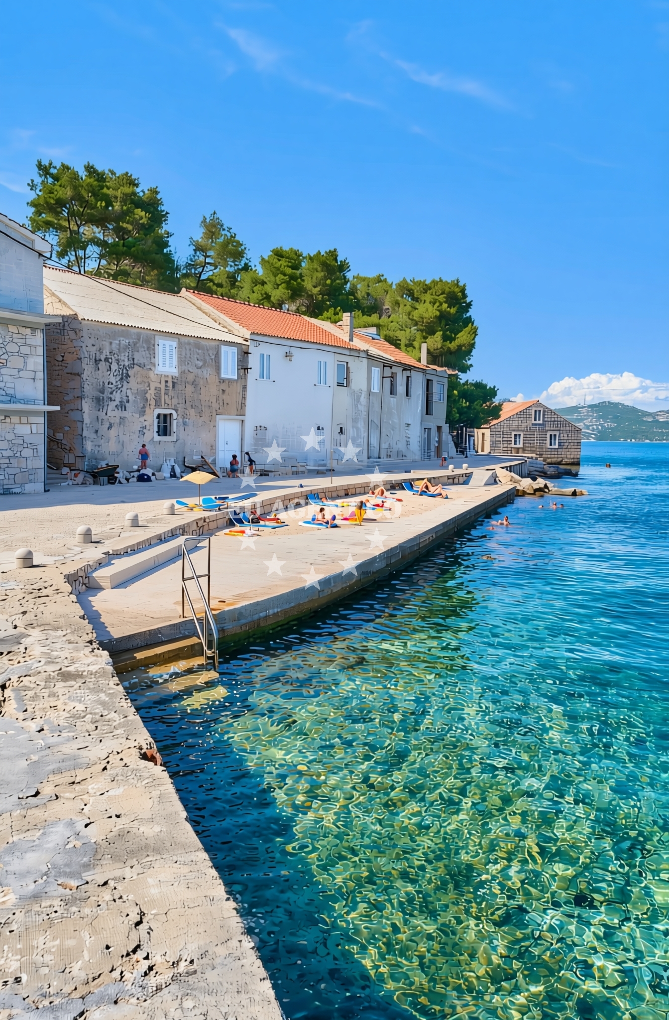 Beach facilities and surroundings at Porat Komoševa, Mali Iž (Iž) Beach in Porat Komoševa
