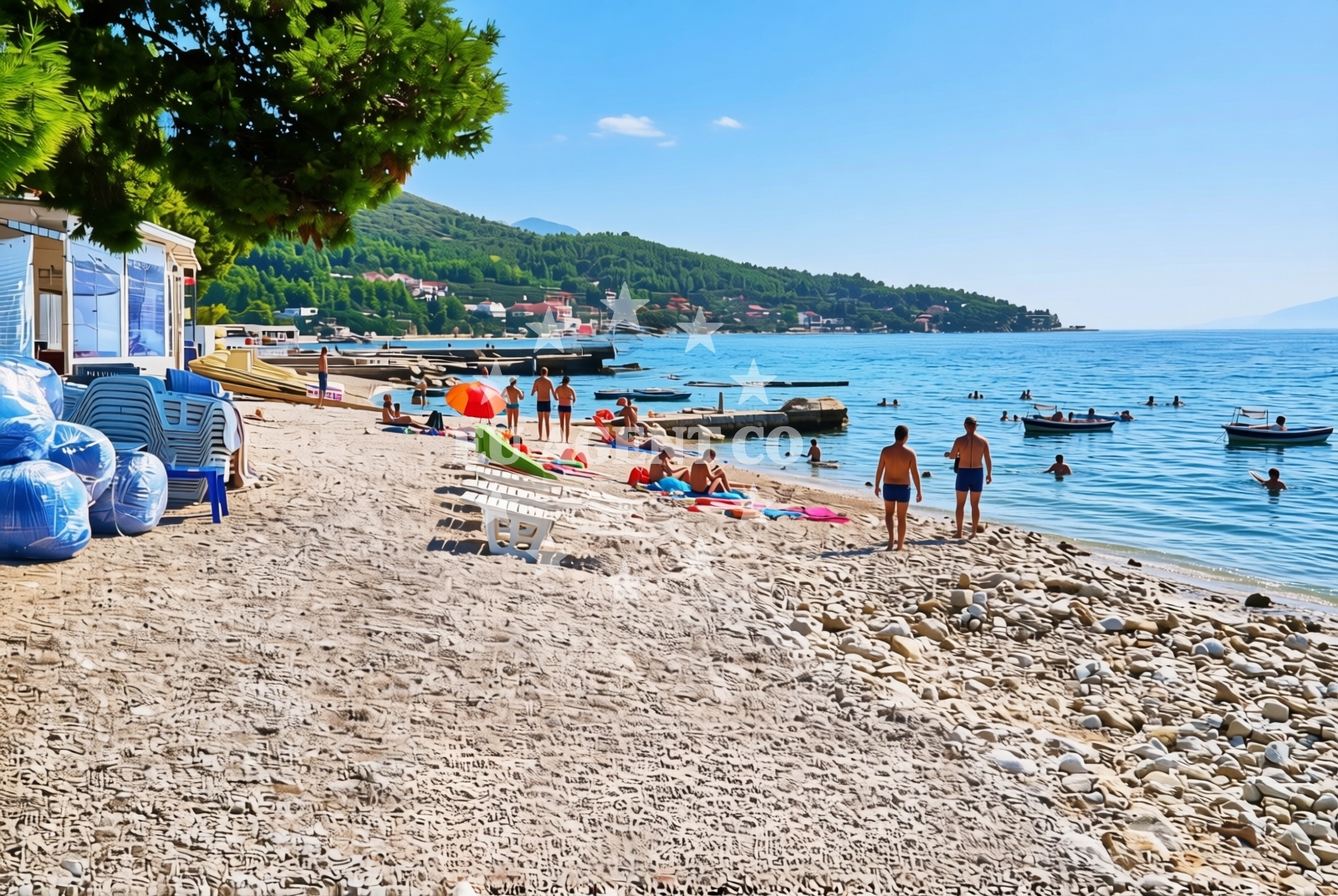 Beach facilities and surroundings at Porat, Zaostrog Beach in Porat