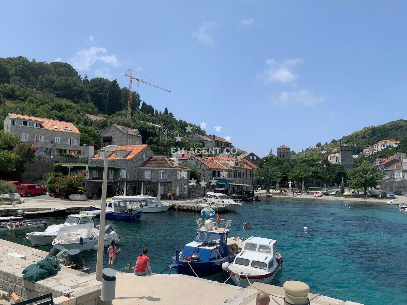 Beach facilities and surroundings at Port of Sudurad in Ulica br. 13, 1D, Suđurađ