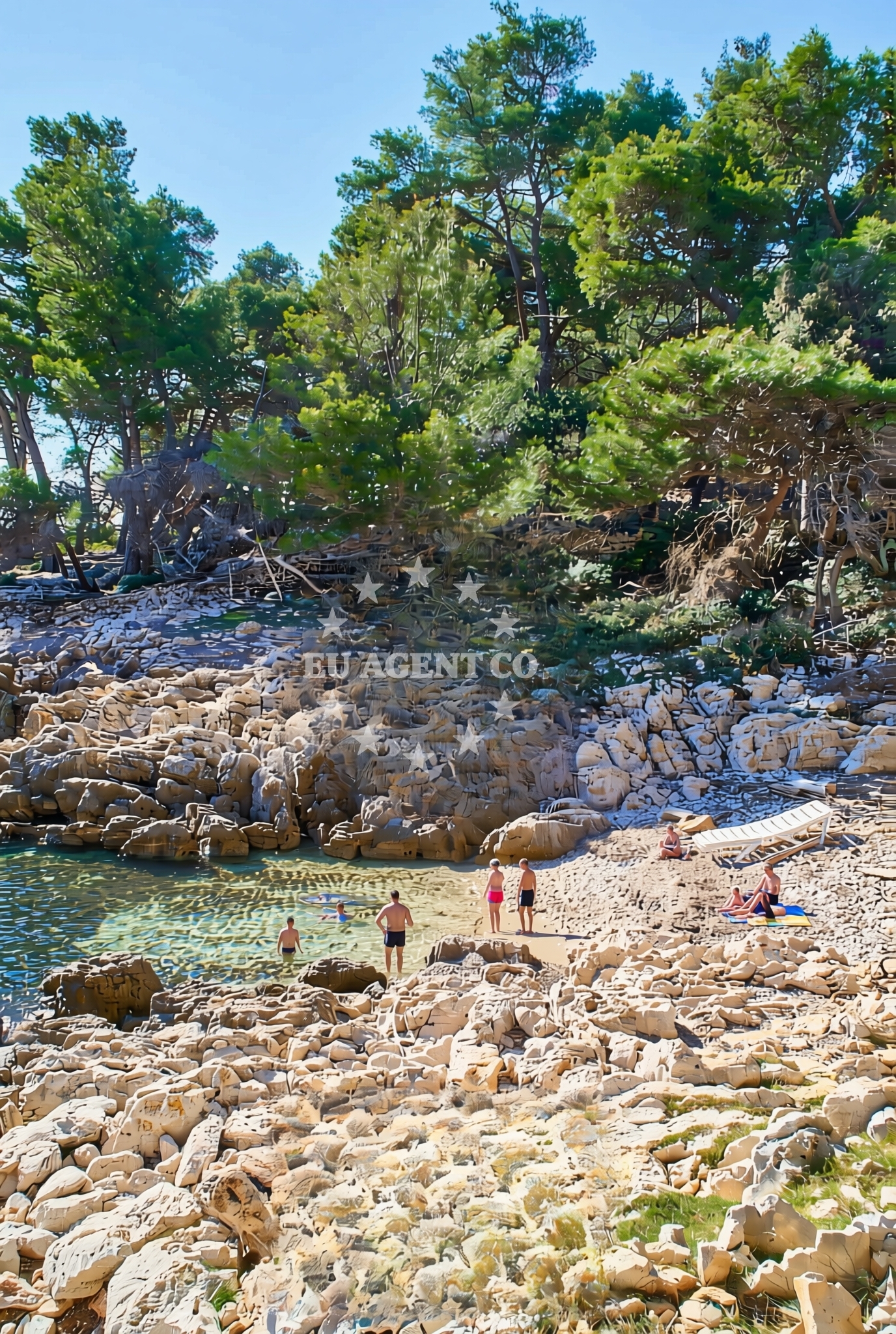 Beach facilities and surroundings at Porta Šešula zapad, Mali Lošinj (Lošinj) Beach in Porta Šešula zapad