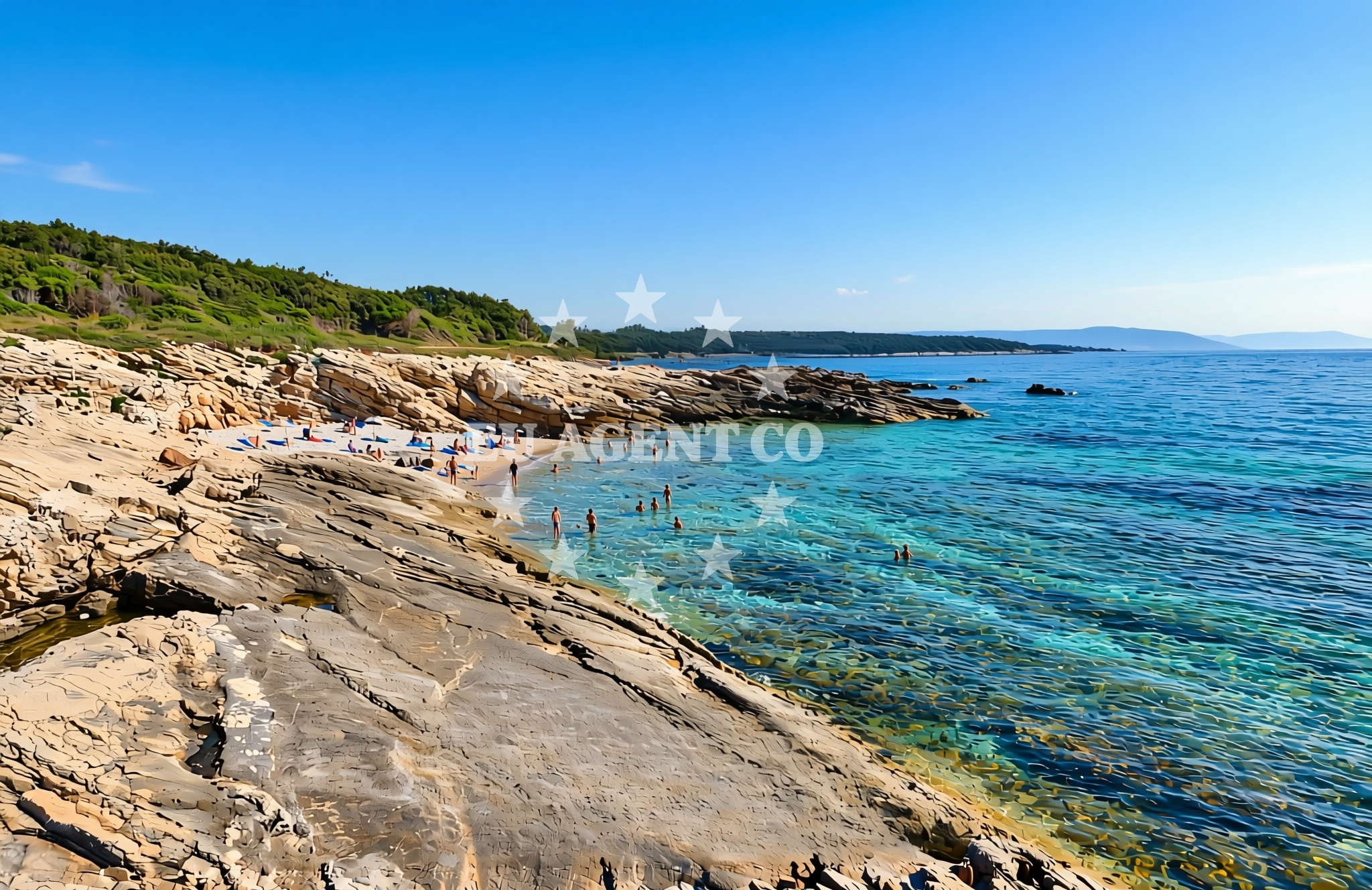 Shoreline and swimming area at Porto dele Liše, Šišan Beach in Porto dele Liše
