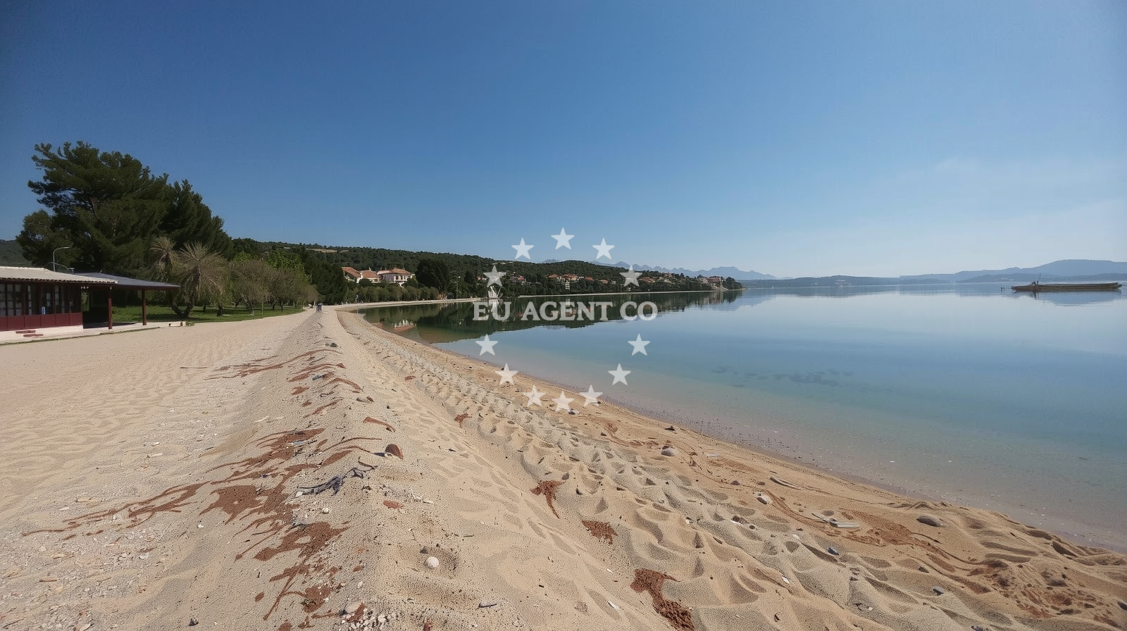 Overview of Posedarje beach in Marinka Vedrića 50, Posedarje