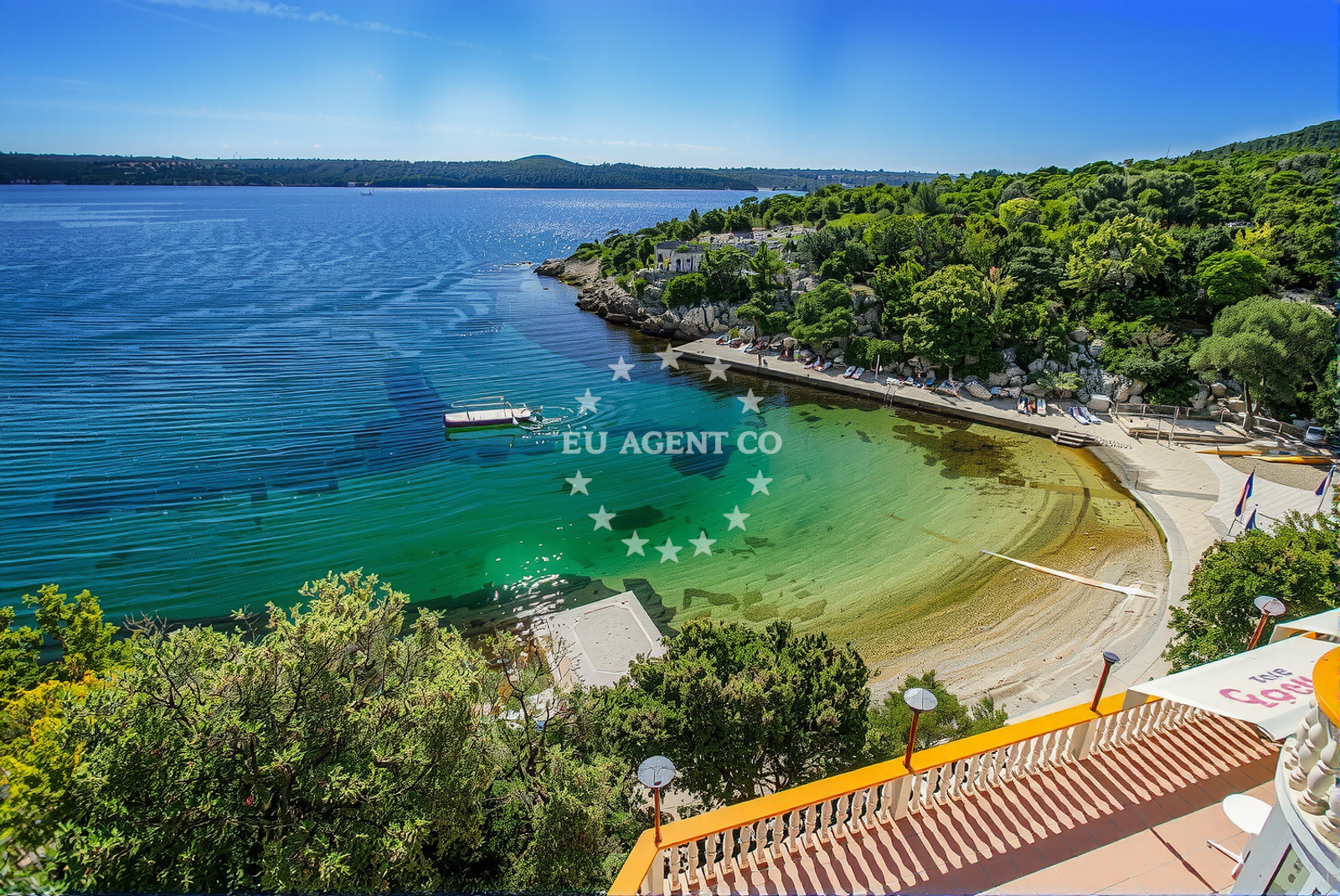 Overview of Posedarje beach III