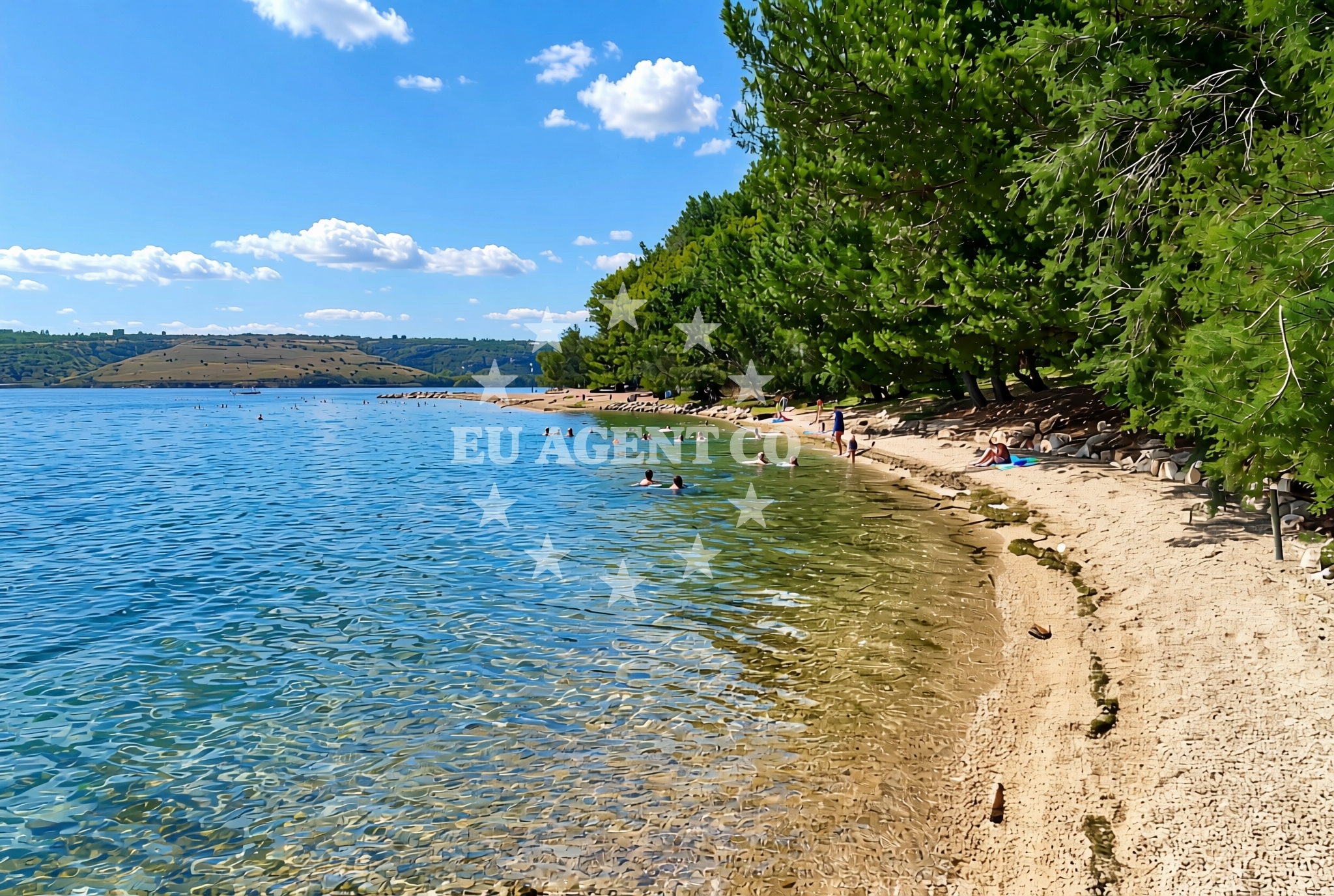 Beach facilities and surroundings at Posedarje: beaches and coves (4) in Posedarje