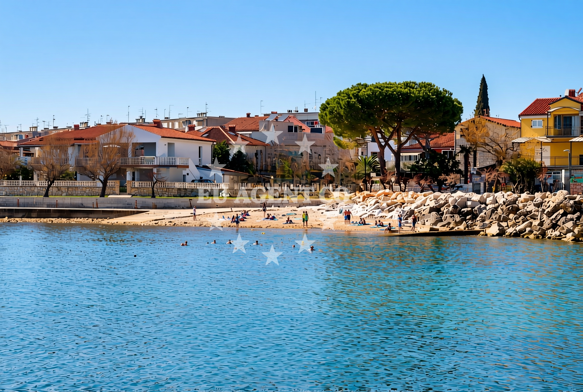 Shoreline and swimming area at Pra, Novigrad (Istarska županija) Beach in Pra