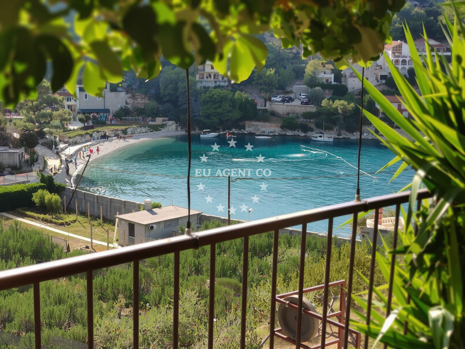 Additional view of Prapatna beach in Jelsa 876, Jelsa