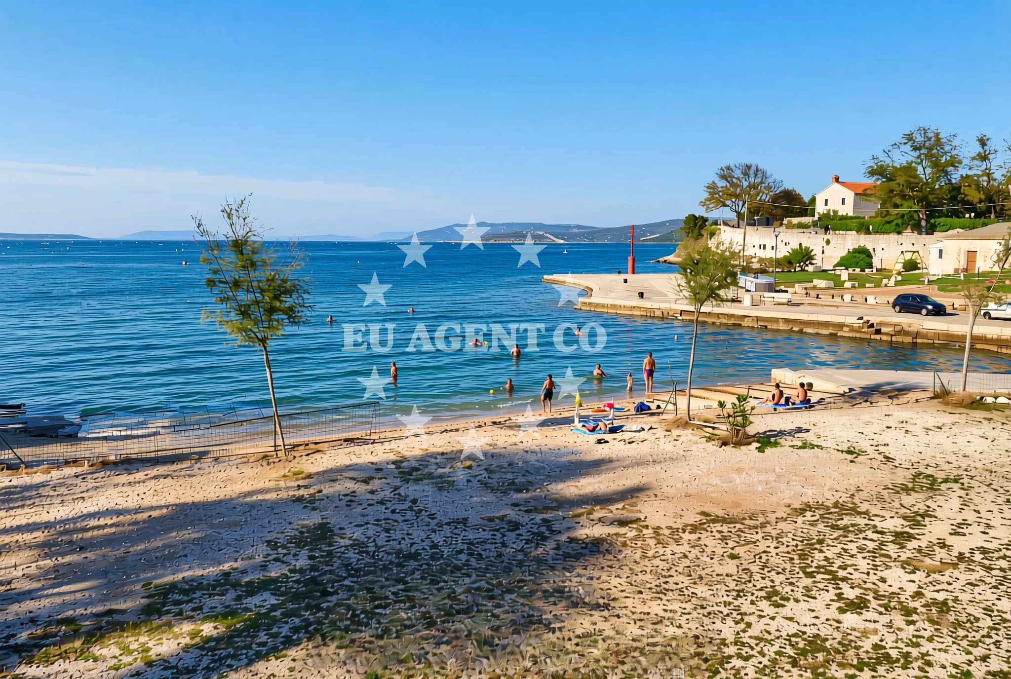Shoreline and swimming area at Preko mosta, Osor (Cres) Beach in Preko mosta