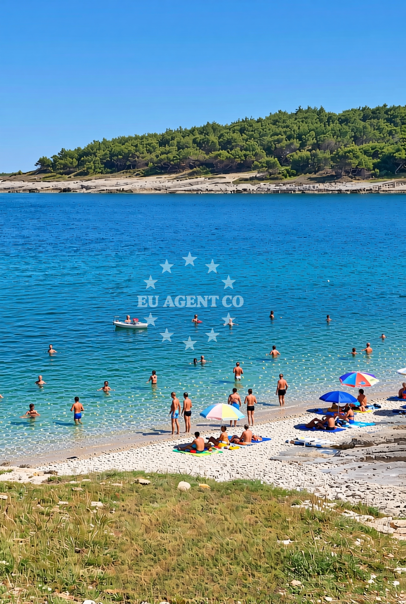 Shoreline and swimming area at Prestanišin rt, Premantura Beach in Prestanišin rt