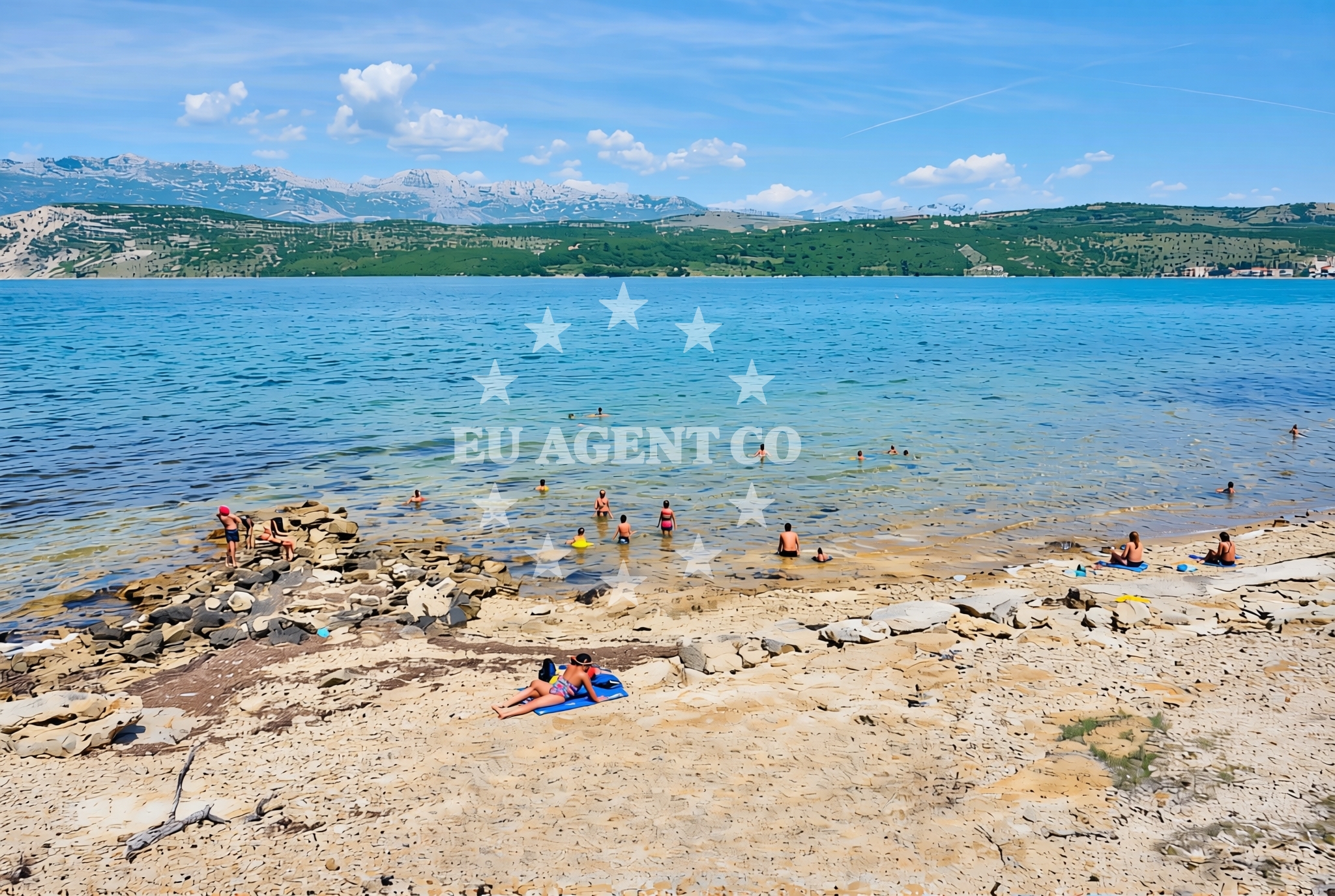 Shoreline and swimming area at Pridraga sjever, Pridraga Beach in Pridraga sjever