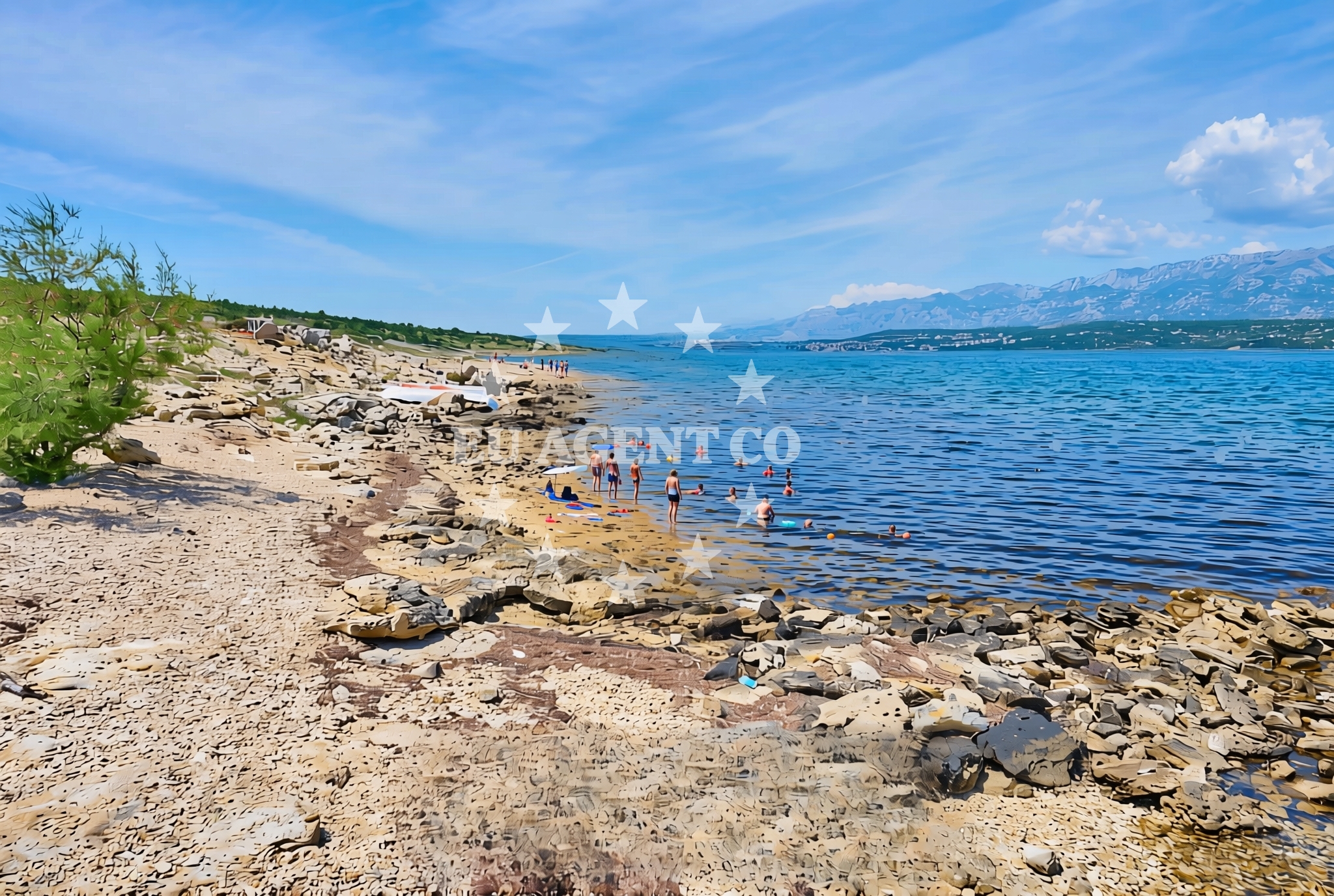Beach facilities and surroundings at Pridraga sjever, Pridraga Beach in Pridraga sjever
