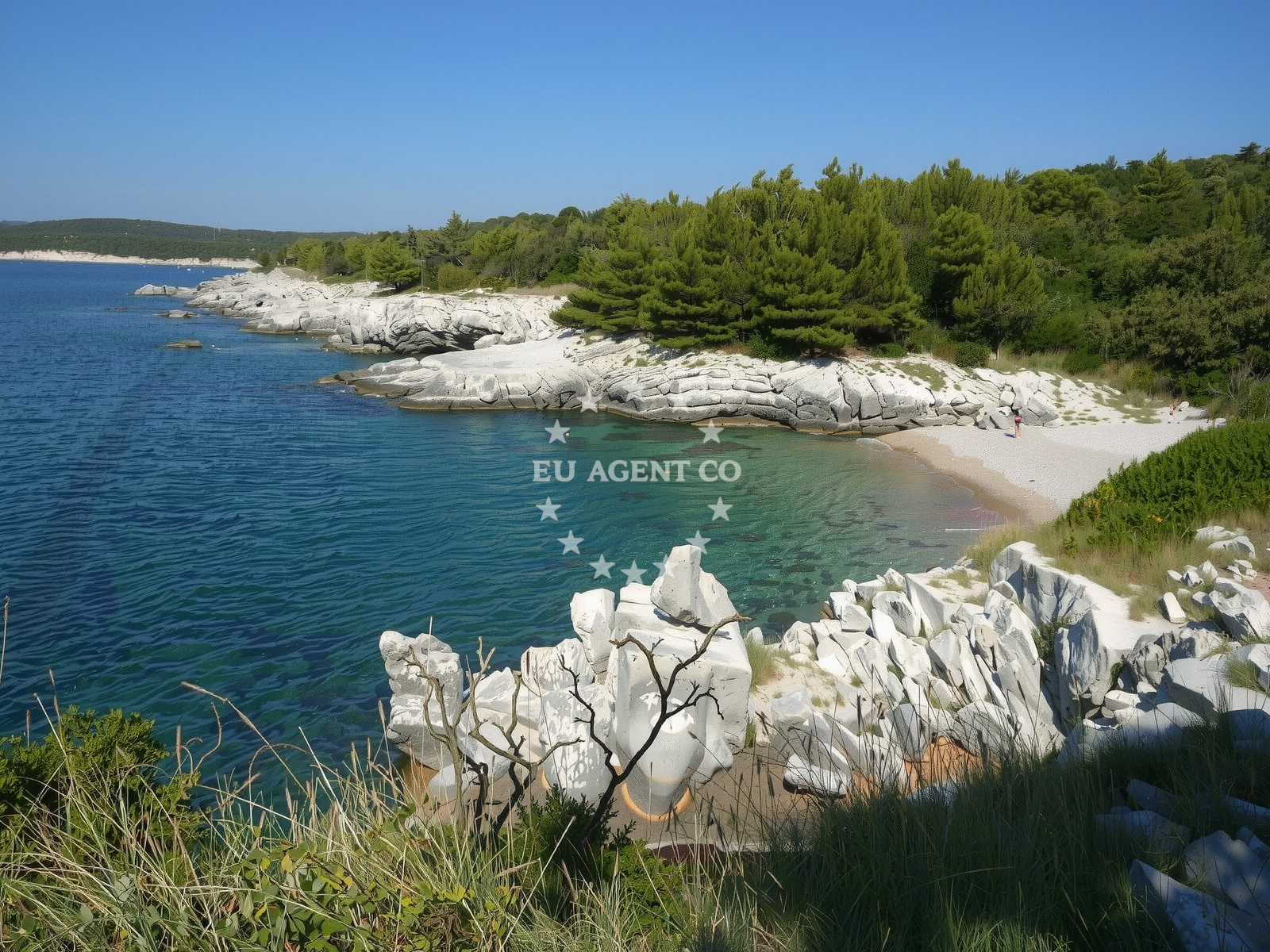 Shoreline and swimming area at Pripanje beach in Koromačno 29, Koromačno