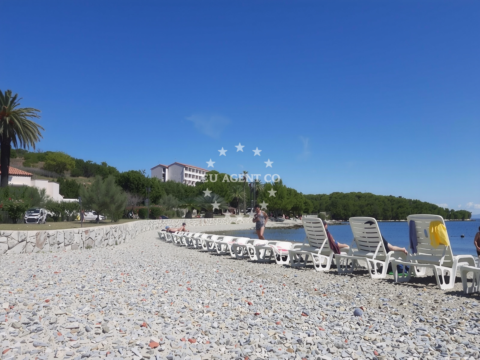Additional view of Prirovo beach in Trg Patija 4, Vis