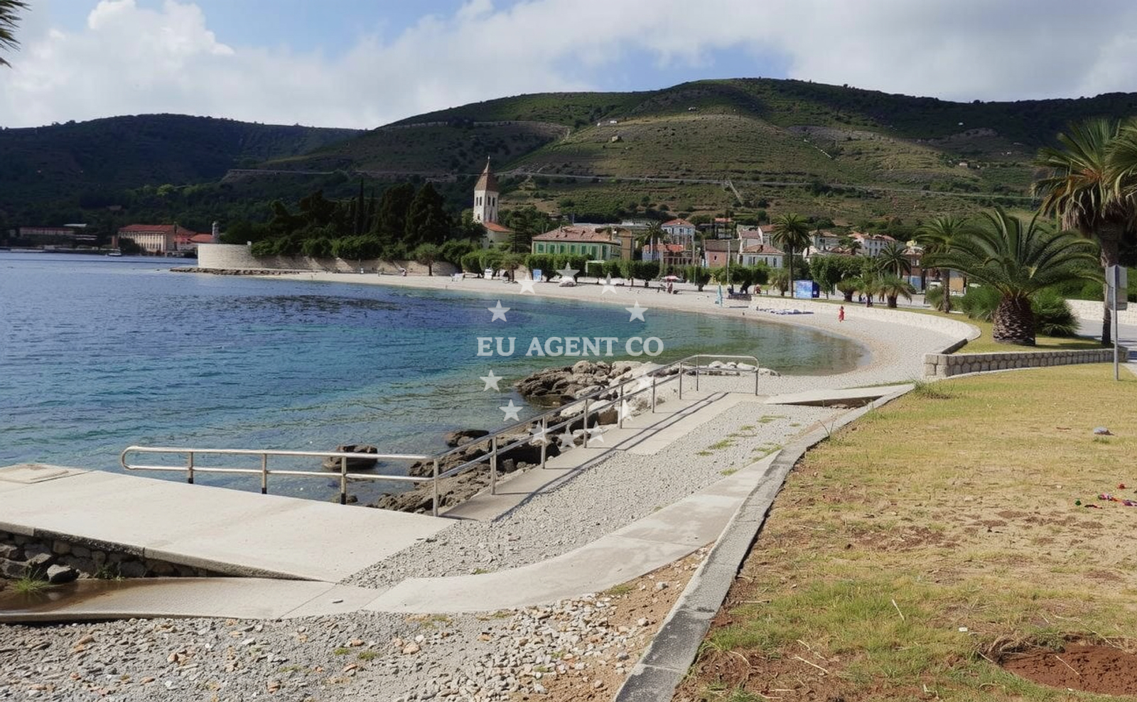 Additional view of Prirovo beach in Trg Patija 4, Vis