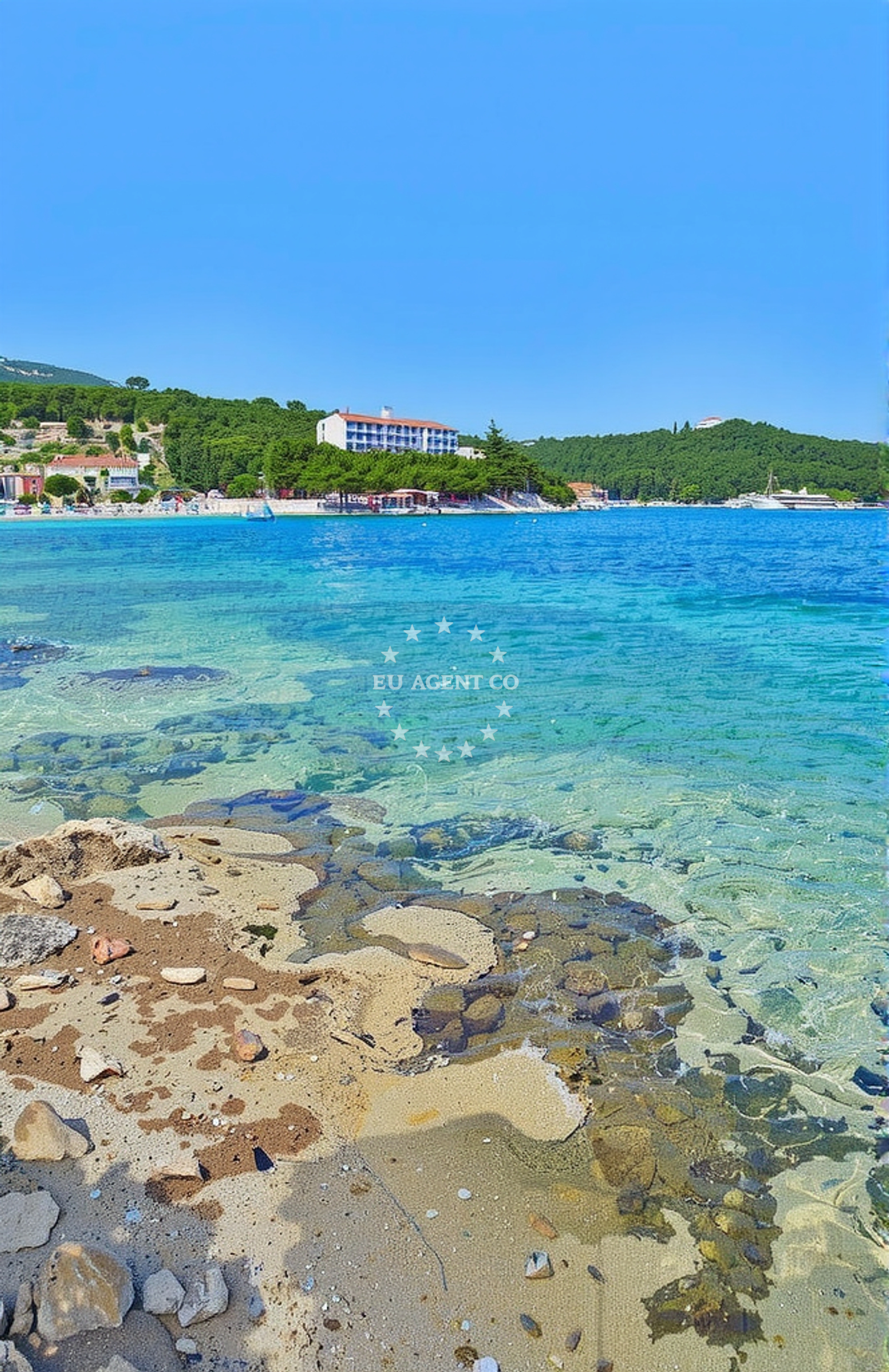 Additional view of Prirovo beach in Trg Patija 4, Vis