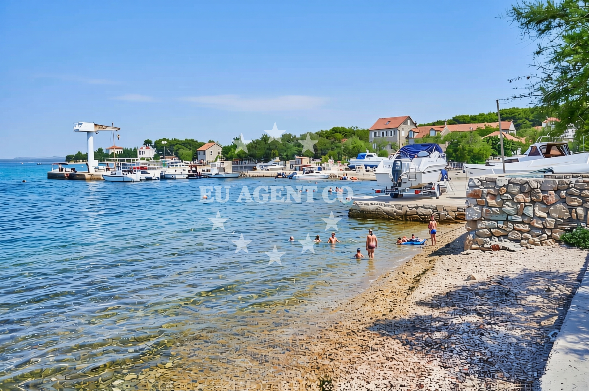 Overview of Pristanište, Zlarin (Zlarin) Beach in Pristanište