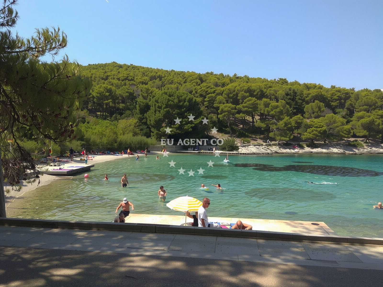 Beach facilities and surroundings at Prja beach in 24 Put sv. duha, Postira