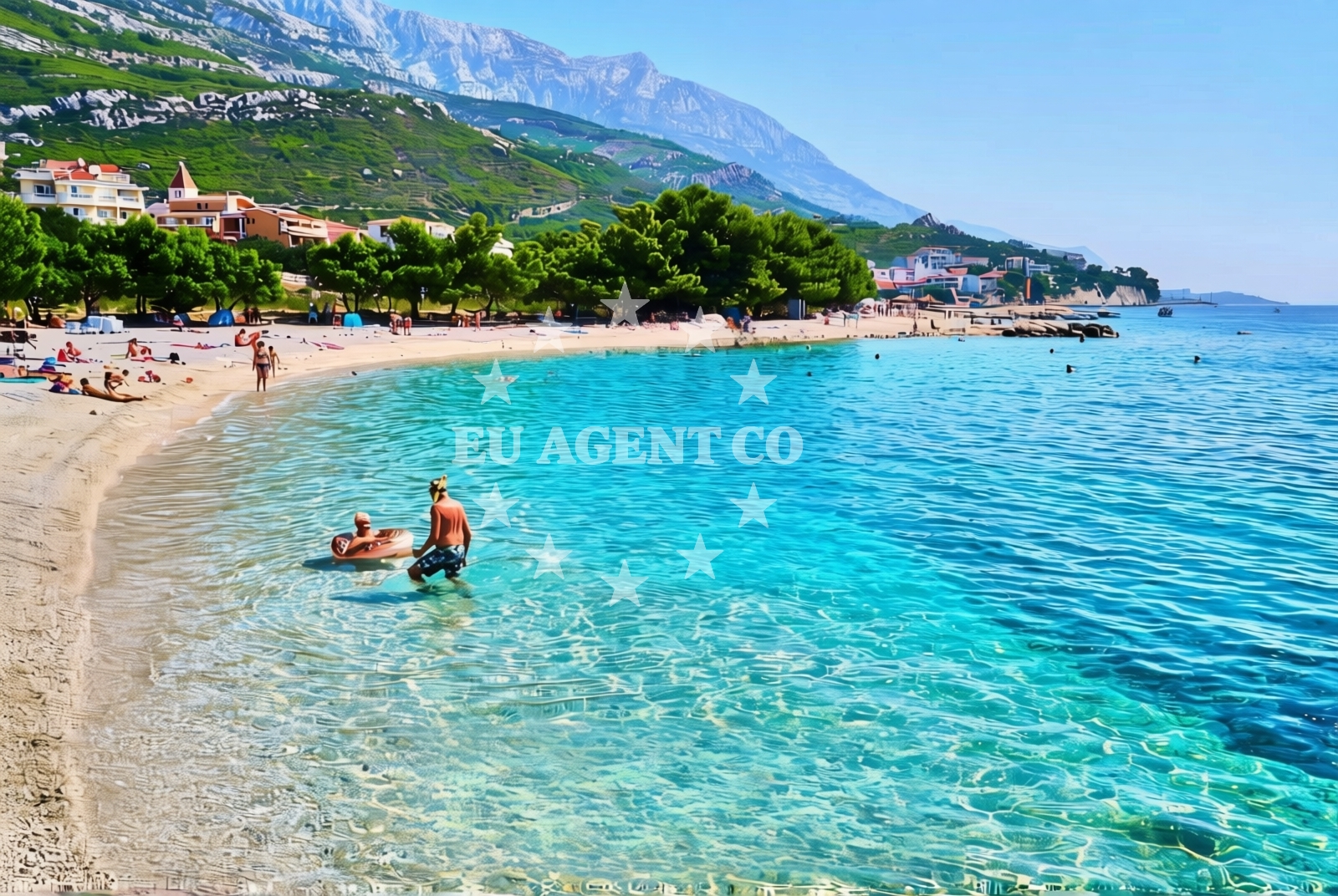 Shoreline and swimming area at Promajna, Promajna Beach in Promajna