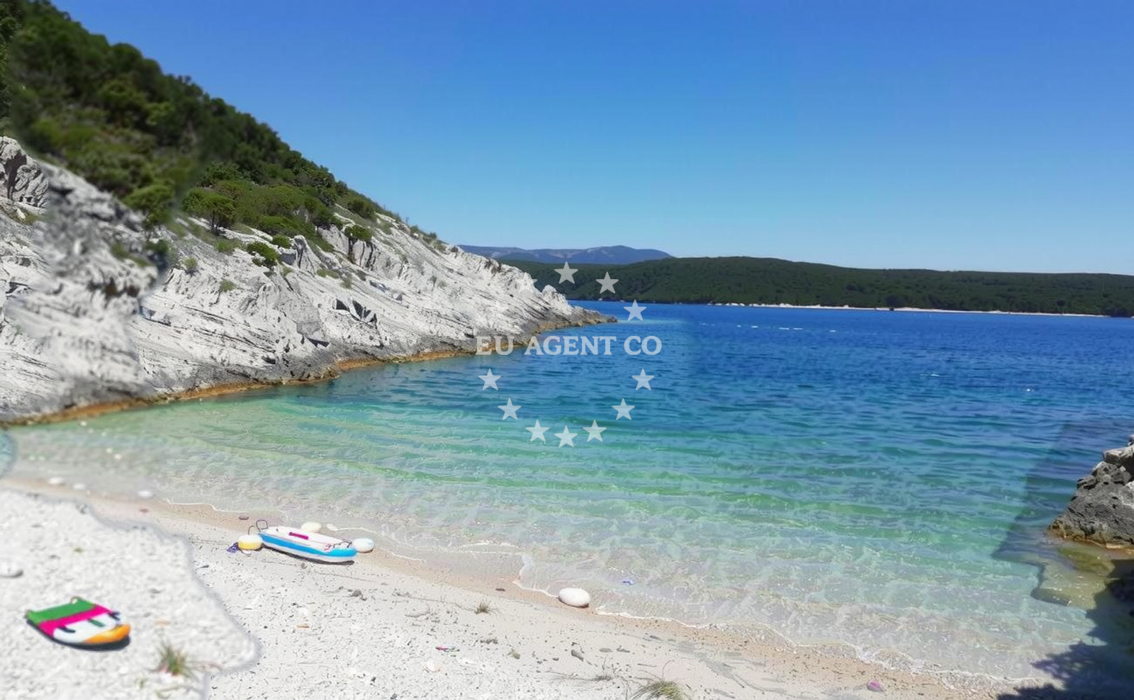 Shoreline and swimming area at Provaza beach in Luka Krnica b.b., Krnica
