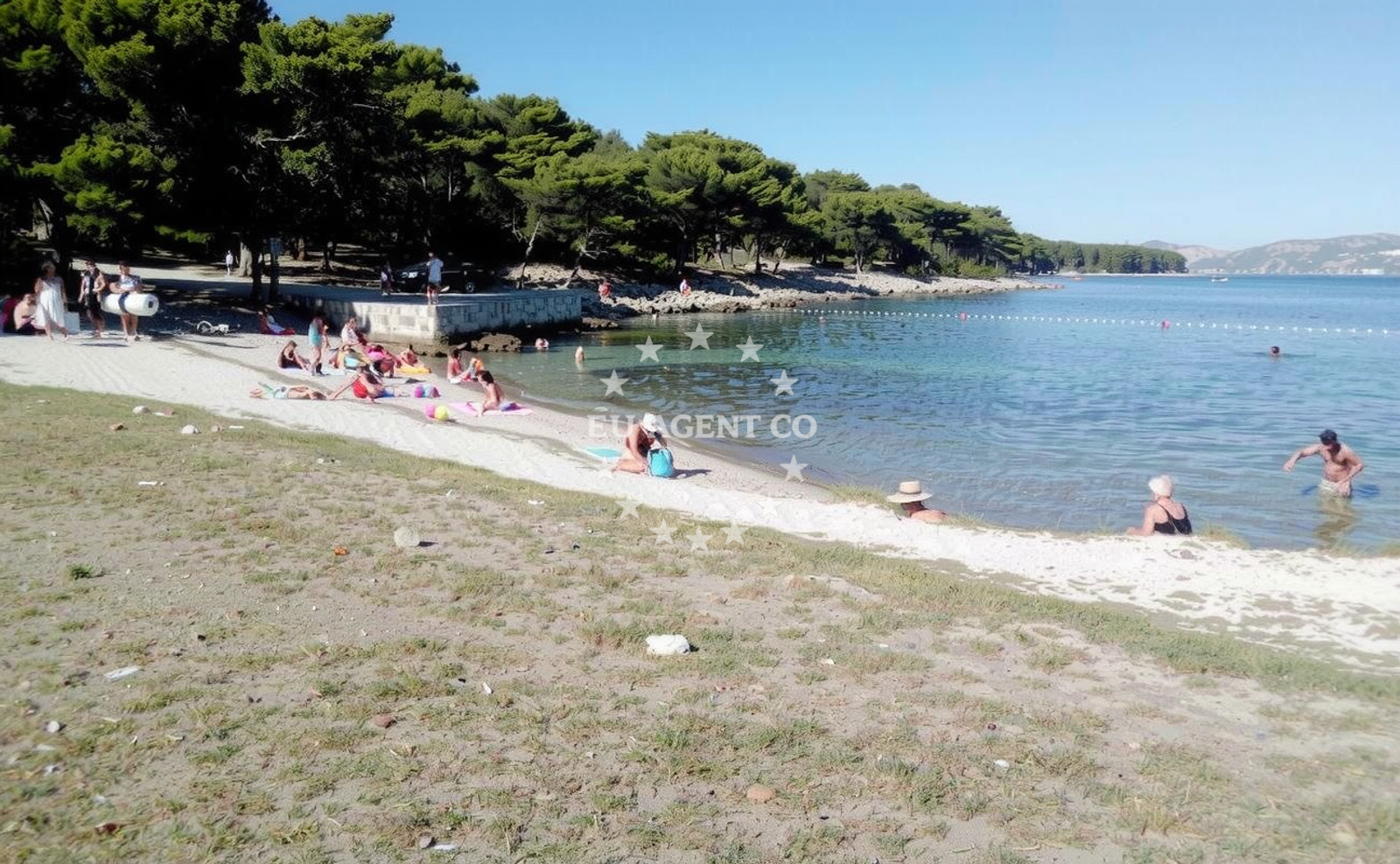Additional view of Prva Voda beach in Šetalište Bene 2, Split