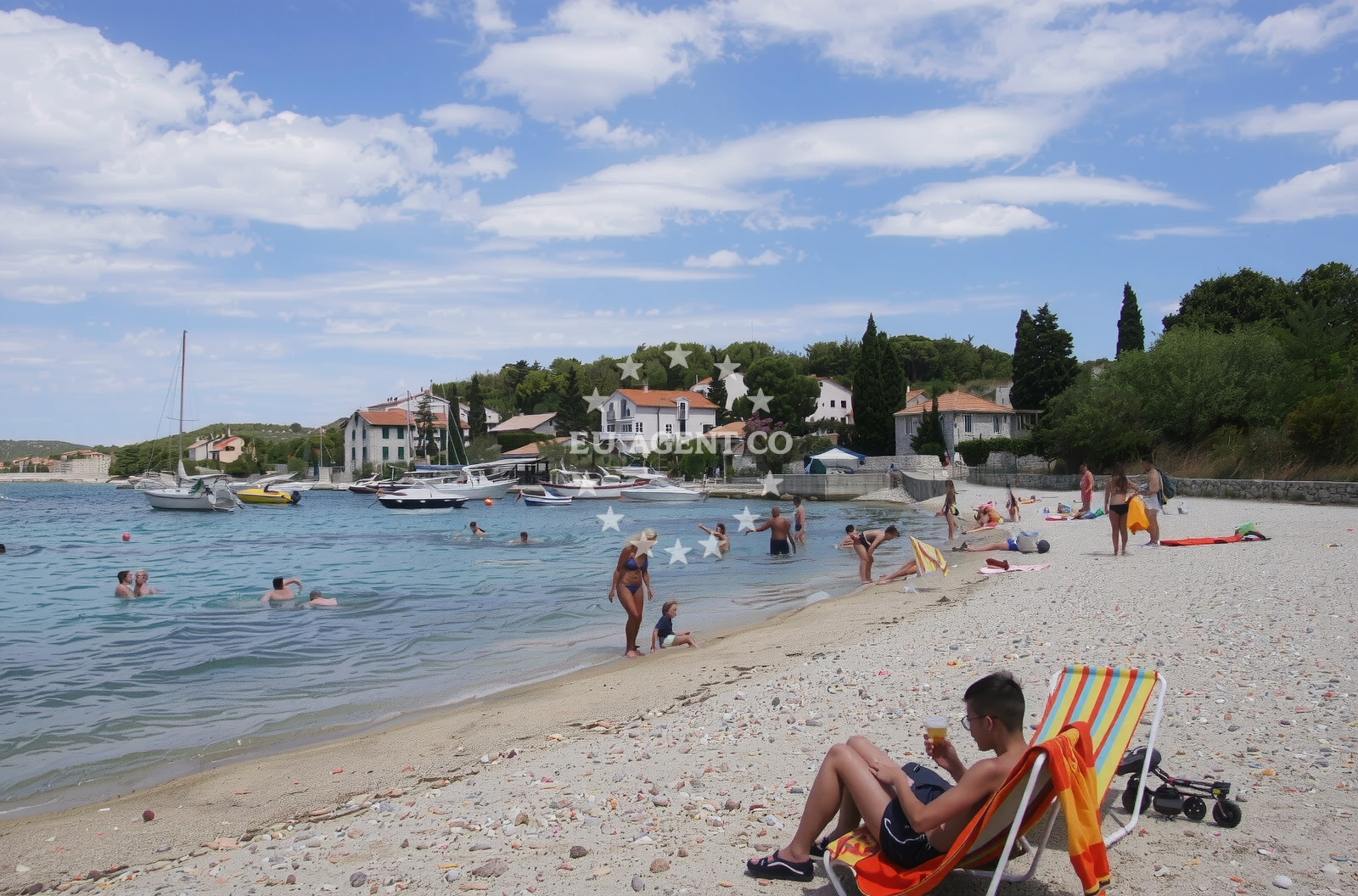 Beach facilities and surroundings at Prvic Sepurine beach in ULICA IX JUŽNA OBALA 111, Prvić Šepurine
