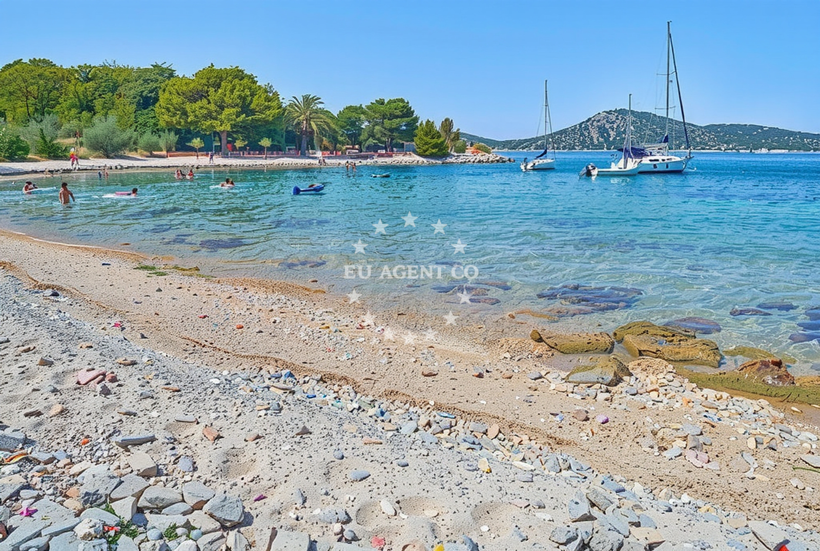 Additional view of Prvic Sepurine beach in ULICA IX JUŽNA OBALA 111, Prvić Šepurine