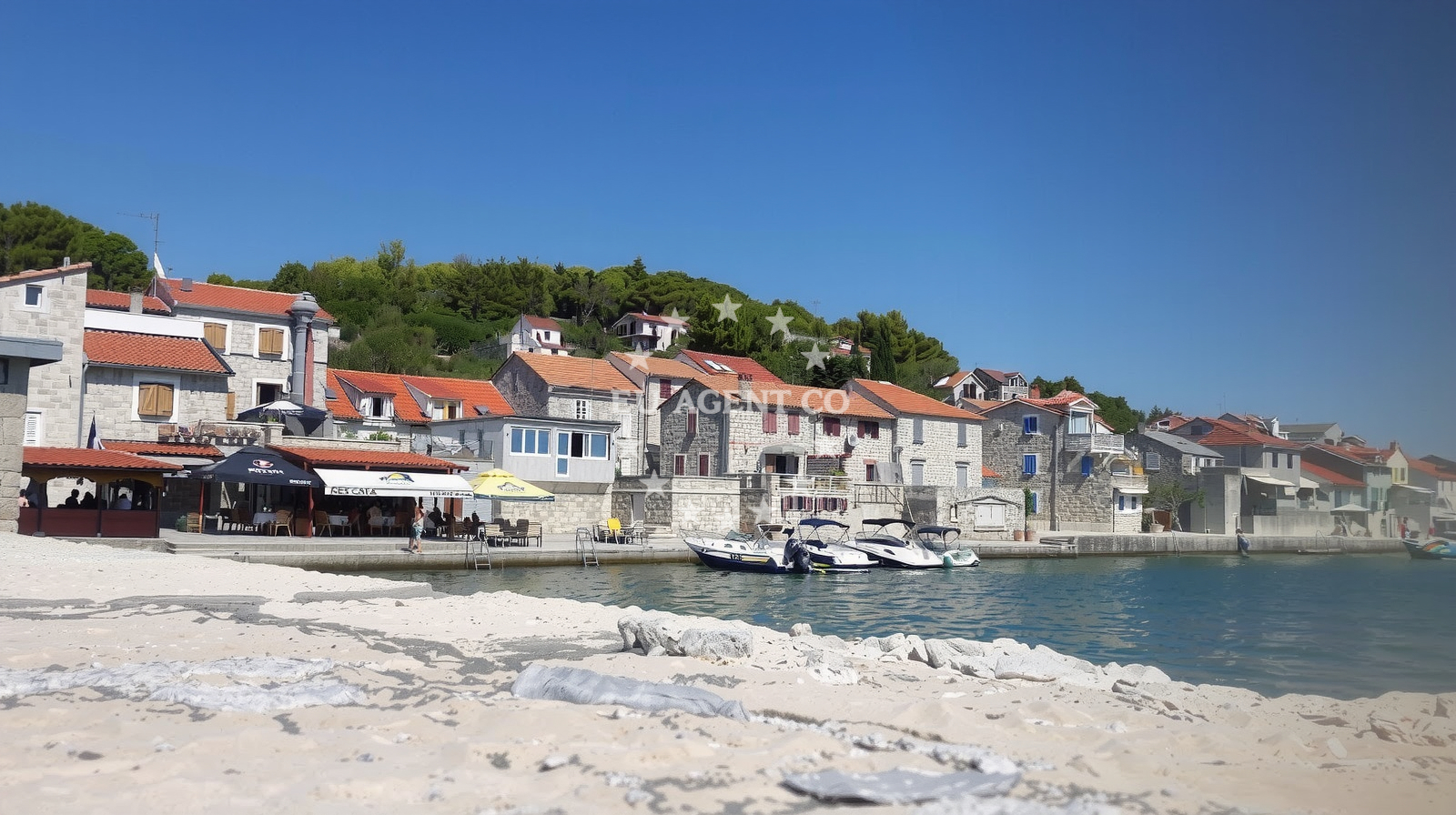 Additional view of Prvis Luka Beach in 22233 Prvić Luka, Ulica II 6, Prvić Luka