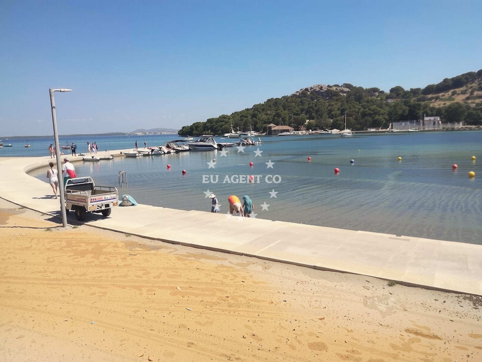 Beach facilities and surroundings at Przina Beach in Dr. Frana Tuđmana 13, Pakoštane