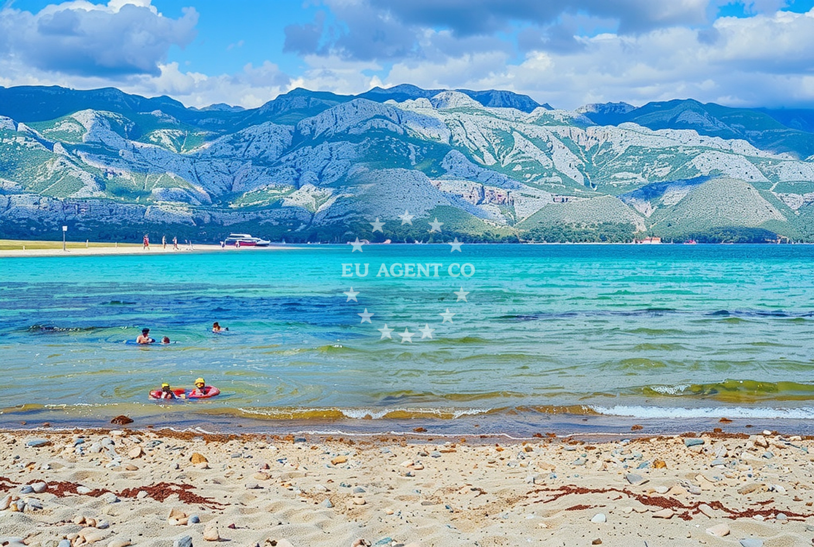 Shoreline and swimming area at Punta (Dragunica), Ražanac Beach in Punta (Dragunica)