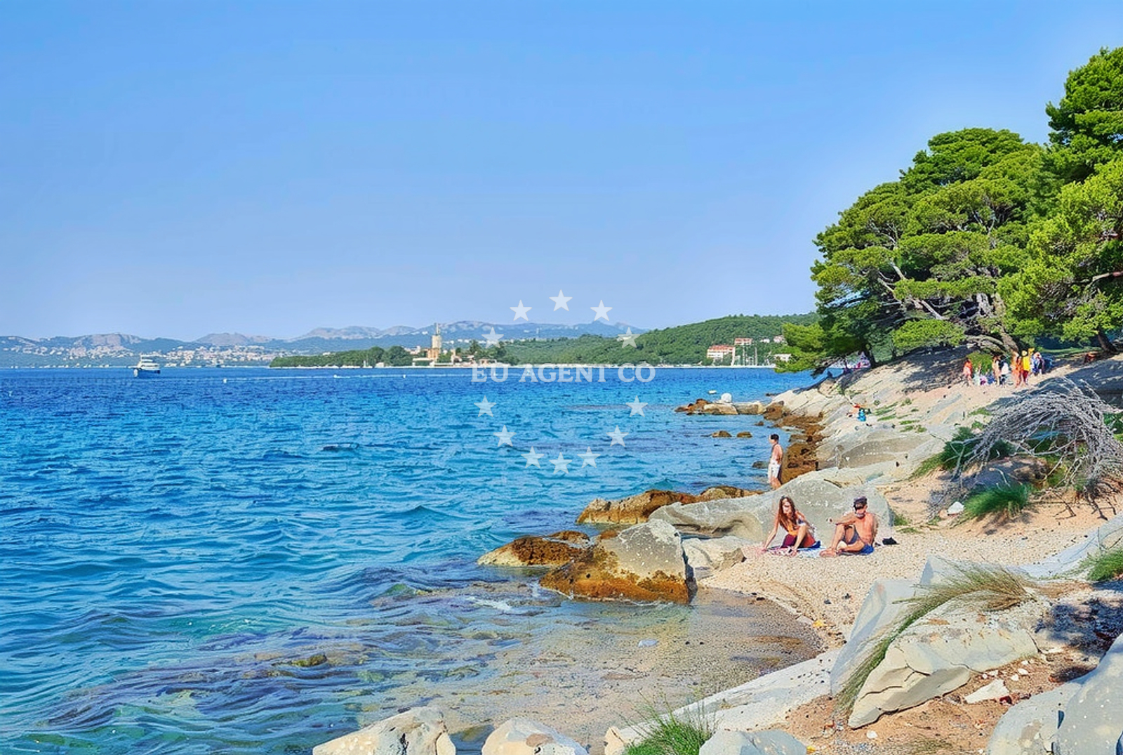Overview of Punta Marina, Zlarin (Zlarin) Beach in Punta Marina