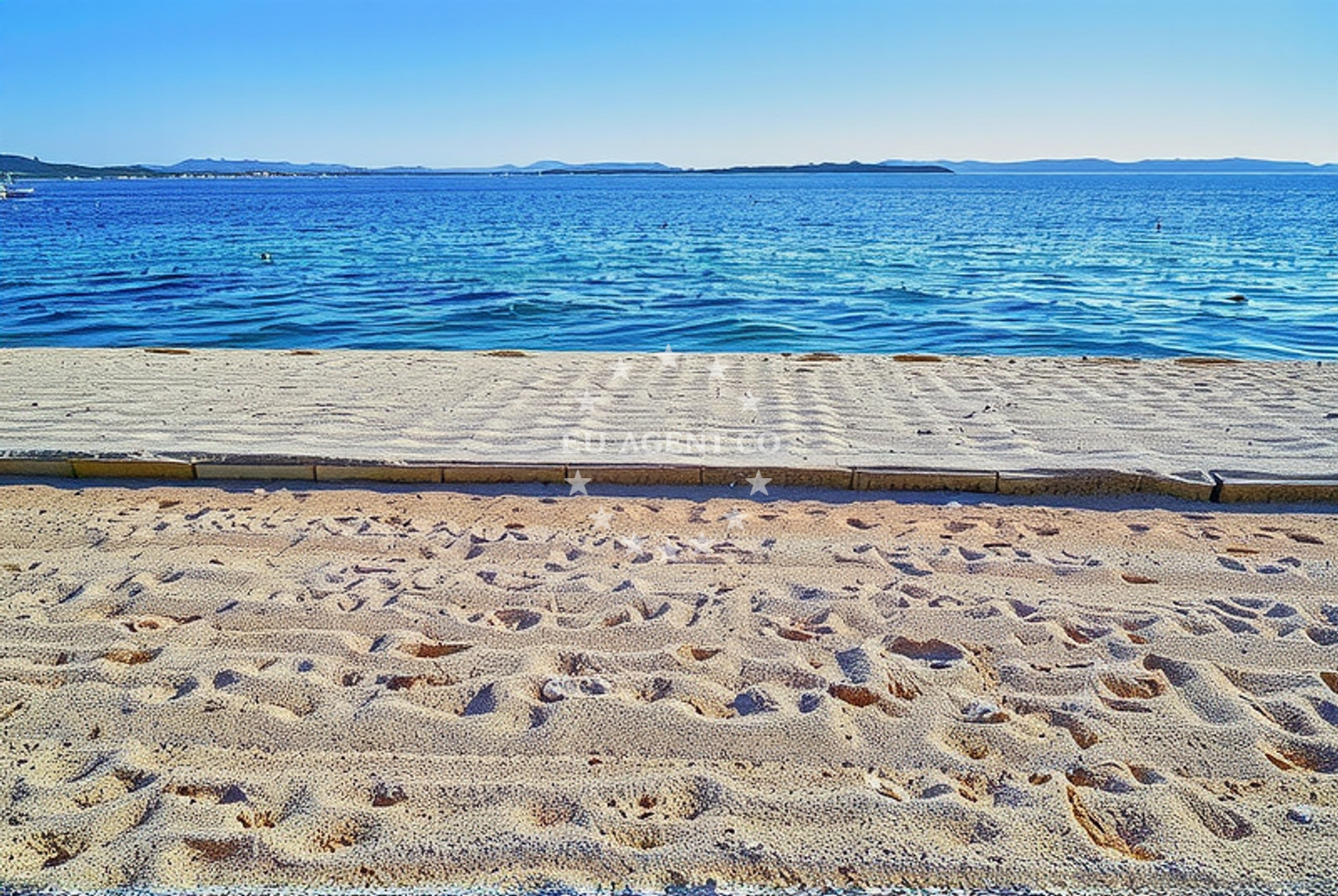 Shoreline and swimming area at Punta Skala zapad, Petrčane Beach in Punta Skala zapad