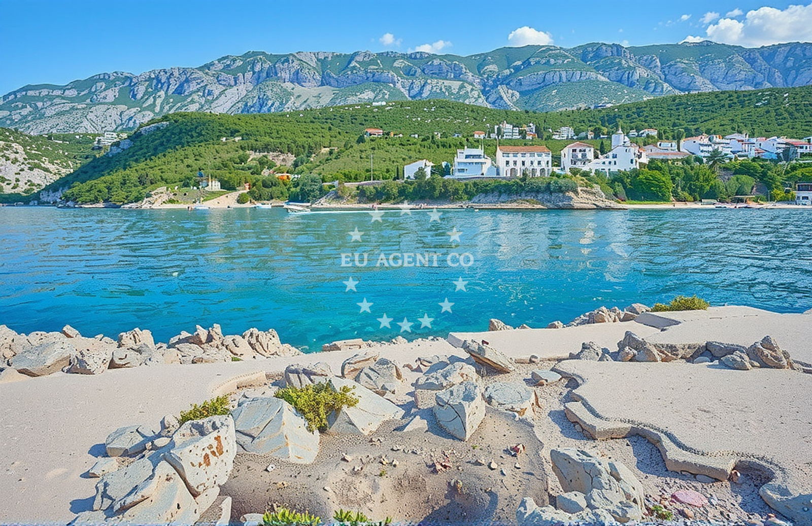 Overview of Puntić, Stinica Beach in Puntić
