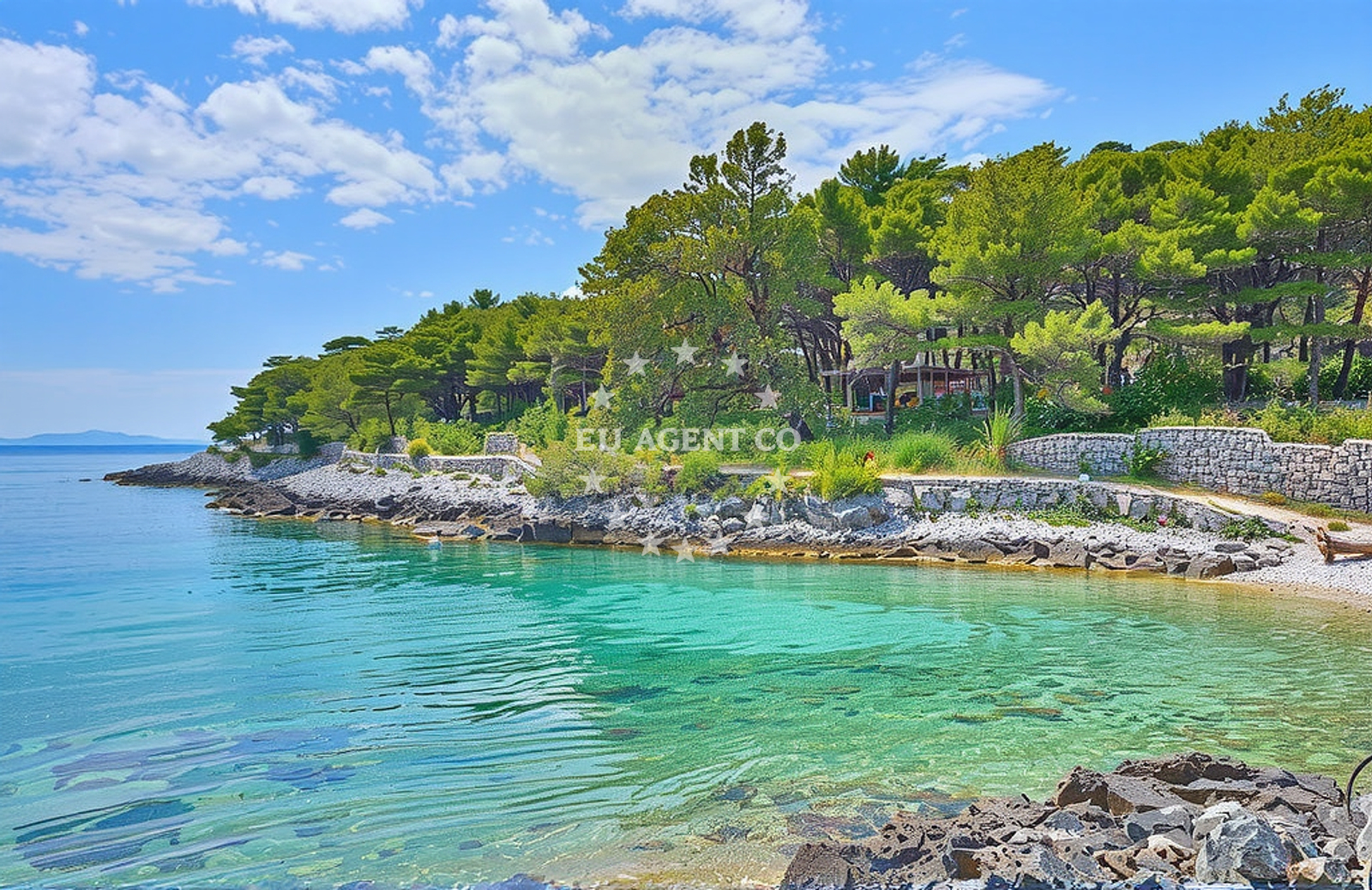 Additional view of Puntica II beach in Put Pojatice, Sumartin
