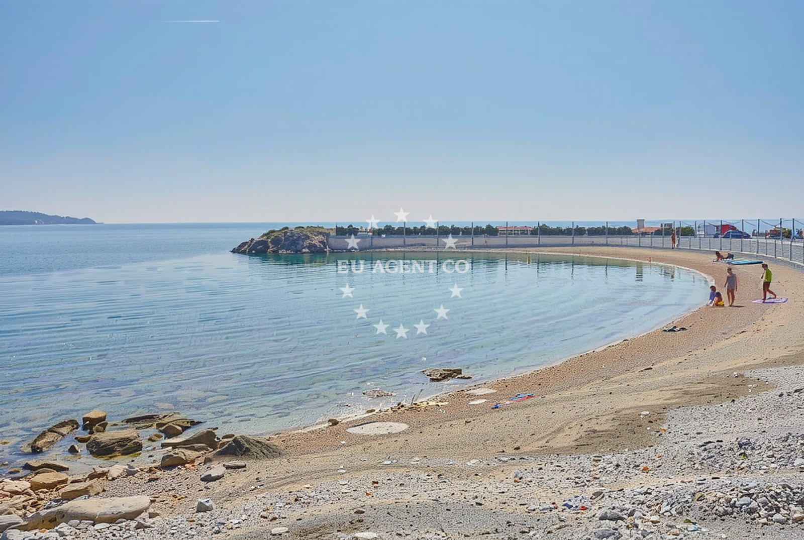 Additional view of Punto Mare beach