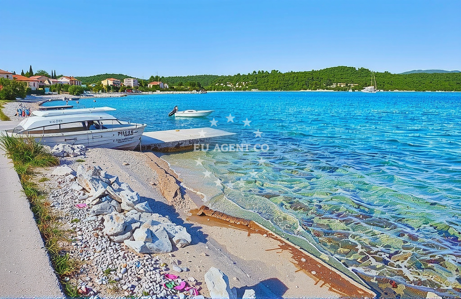Shoreline and swimming area at Račišće istok, Račišće (Korčula) Beach in Račišće istok