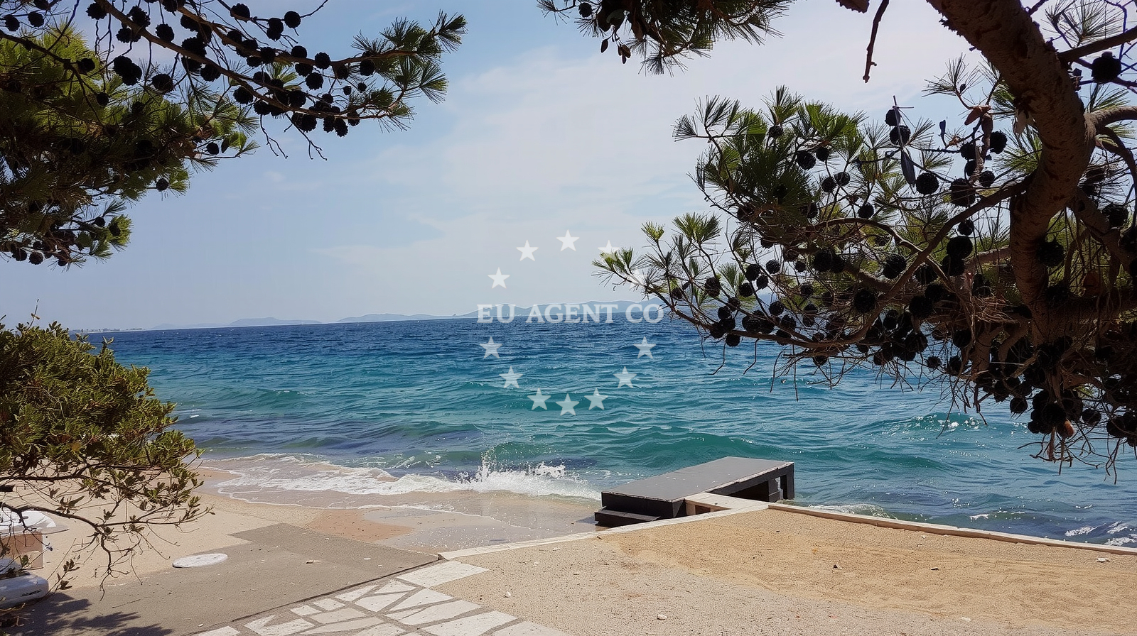 Beach facilities and surroundings at Radman beach in Punta Radman 2/o, Petrcane