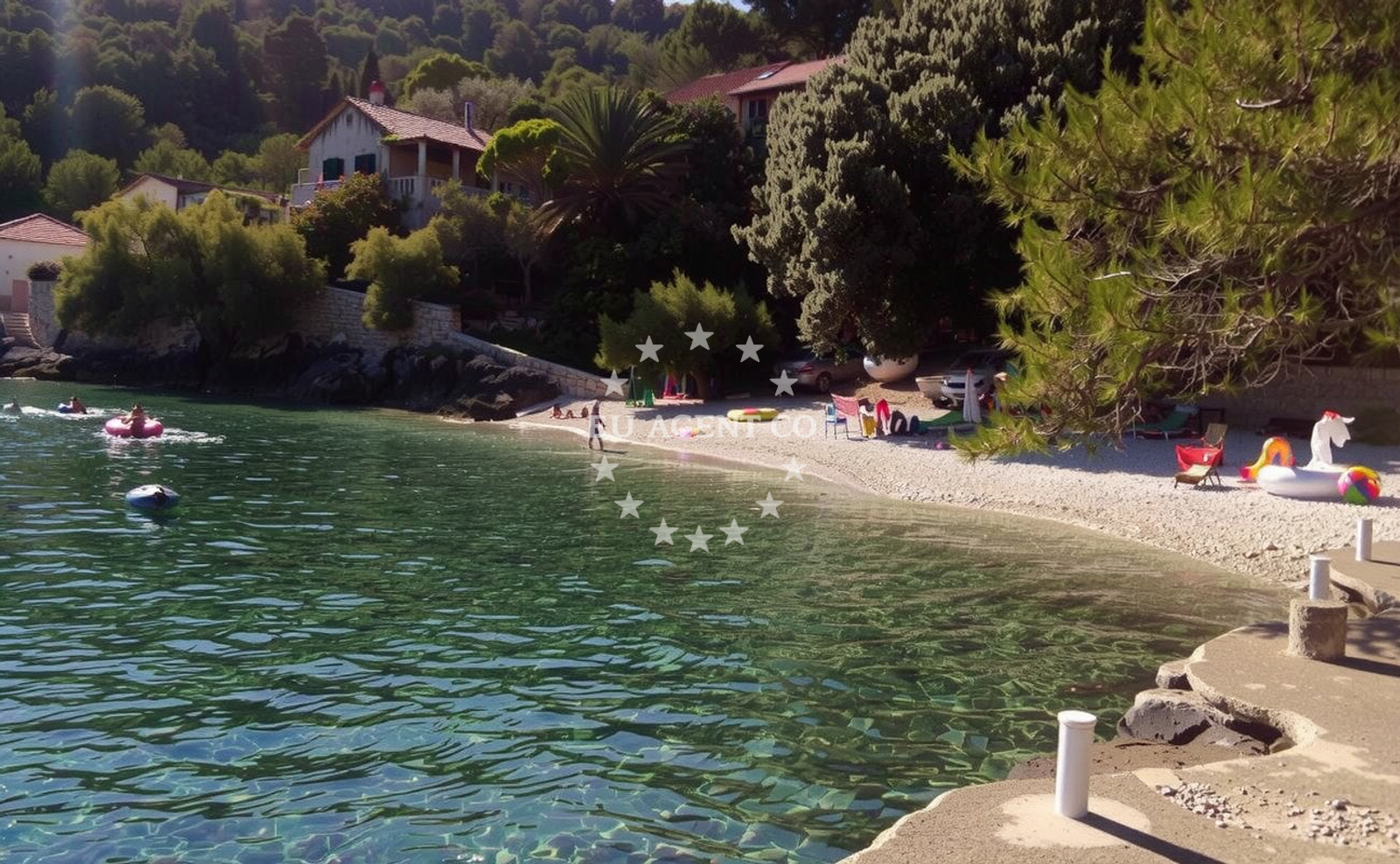 Additional view of Rapak beach in , Gdinj