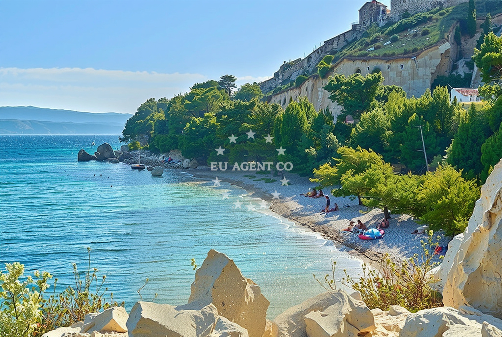Shoreline and swimming area at Rašćine, Lokva Rogoznica Beach in Rašćine