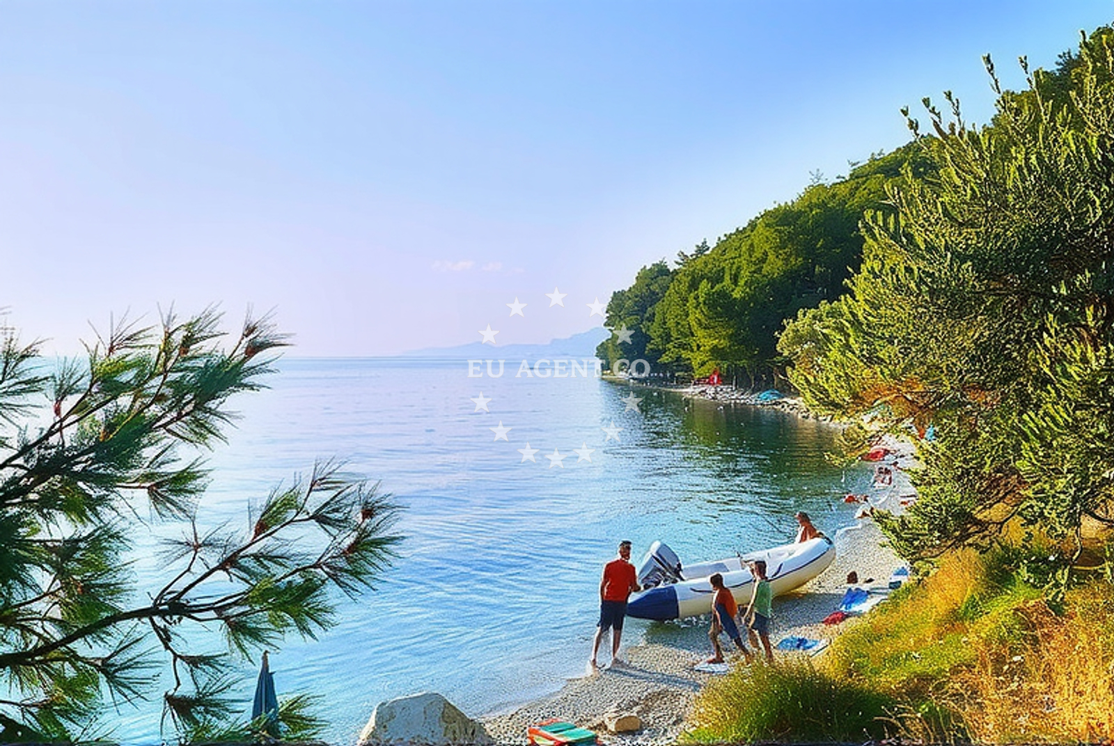 Shoreline and swimming area at Ratac, Igrane Beach in Ratac
