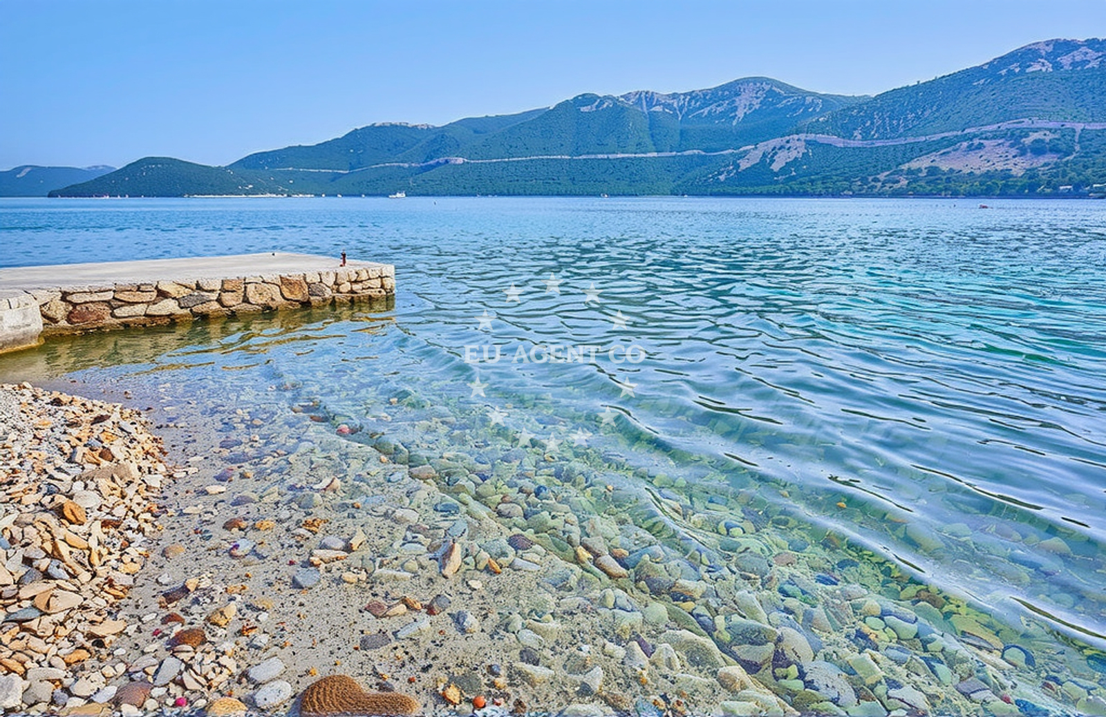 Additional view of Rava (Rava): beaches and coves (16) in Rava (Rava)