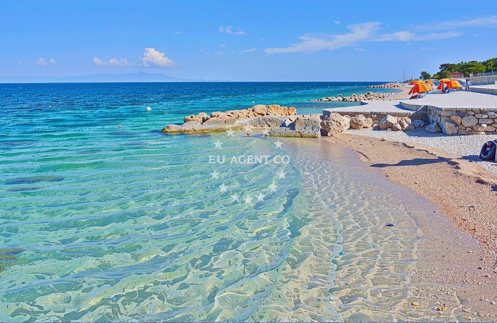 Overview of Ravni jug, Ravni Beach in Ravni jug