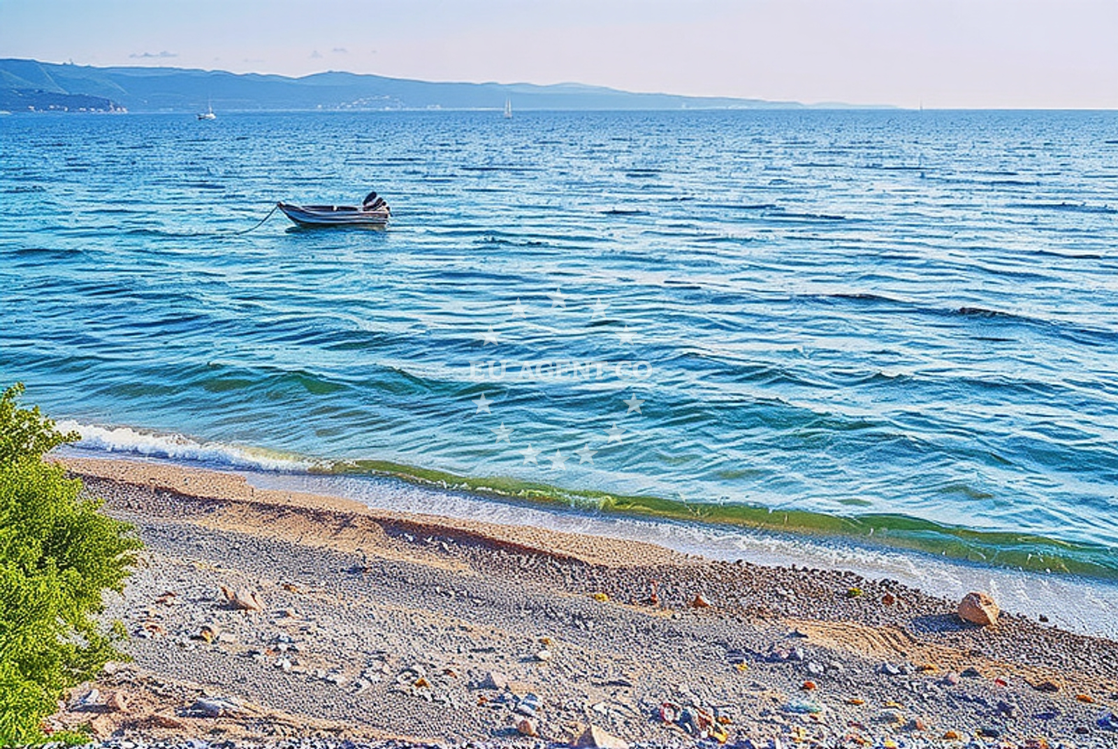 Additional view of Ravnice jug, Omiš Beach in Ravnice jug