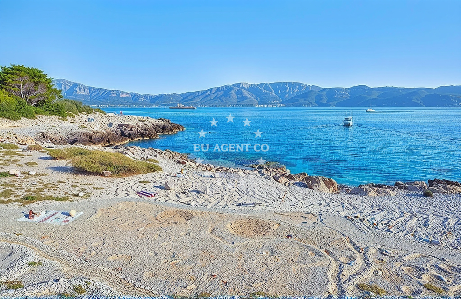 Beach facilities and surroundings at Ražnjić, Lumbarda (Korčula) Beach in Ražnjić